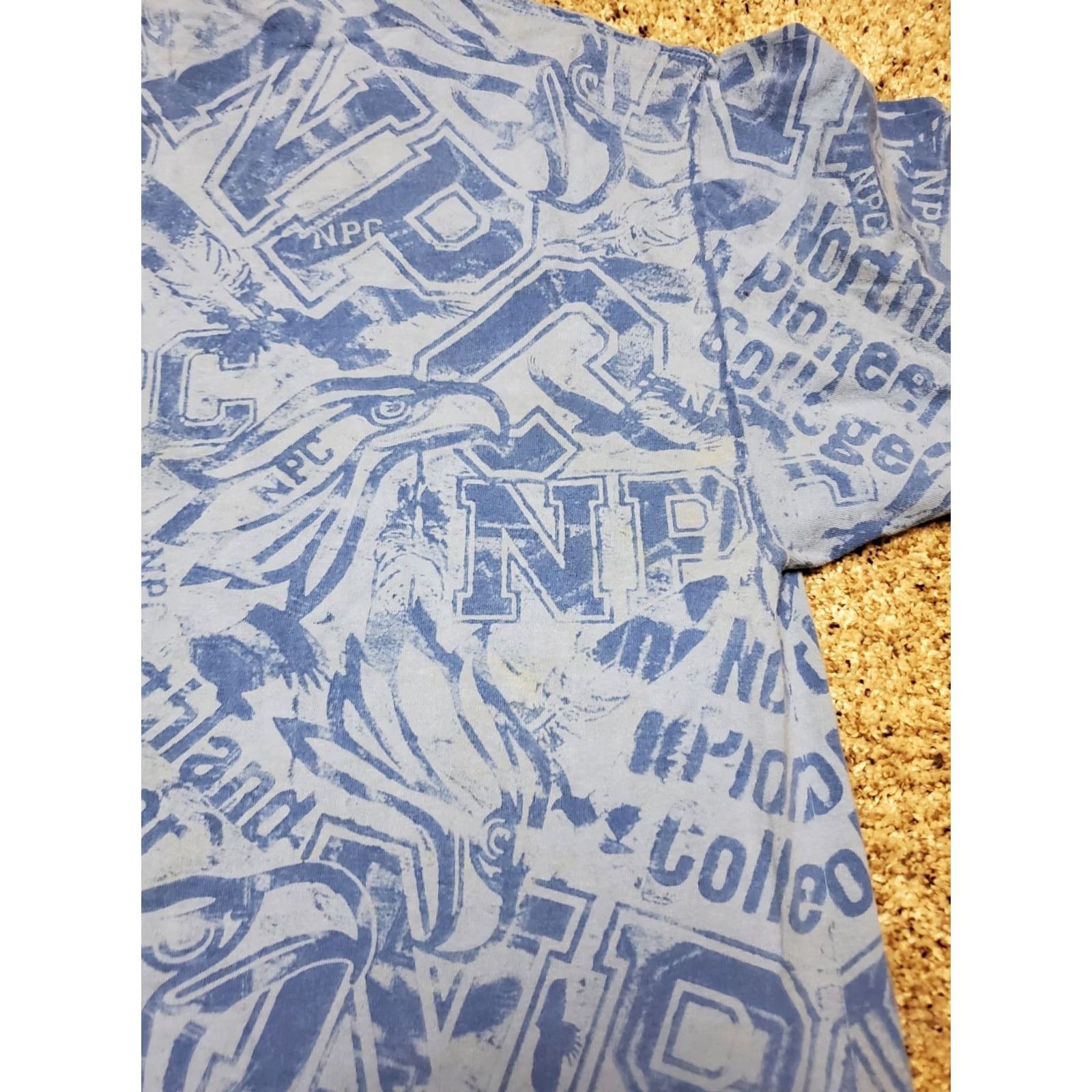 Gildan Gildan Northland Pioneer College T Shirt XL Mens Blue All Over Print Short Sleeve Shirt Ladies? Size US XL / EU 56 / 4 - 5 Thumbnail