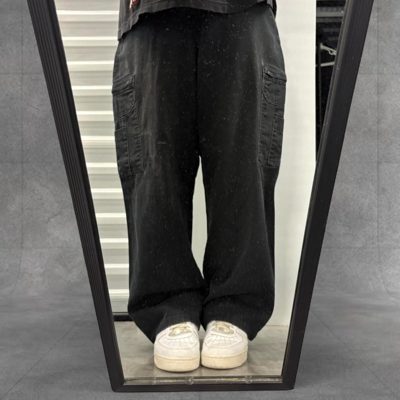 Vintage Crazy Vintage Y2K 2000s Baggy Black Streetwear Grunge Gorpcore Cargo Pants! Size US 36 / EU 52 - 1 Thumbnail