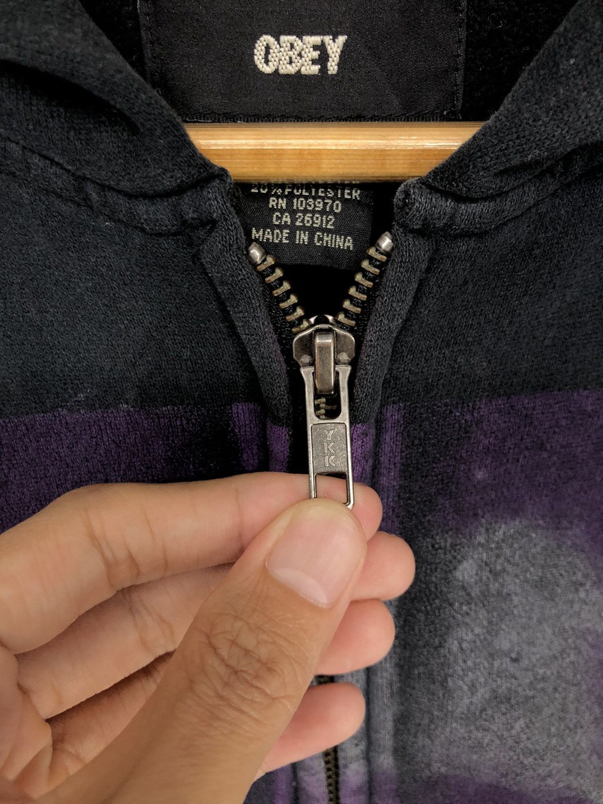 Vintage Obey Big Print Faded Black Hoodie Sweatshirts Hoodies