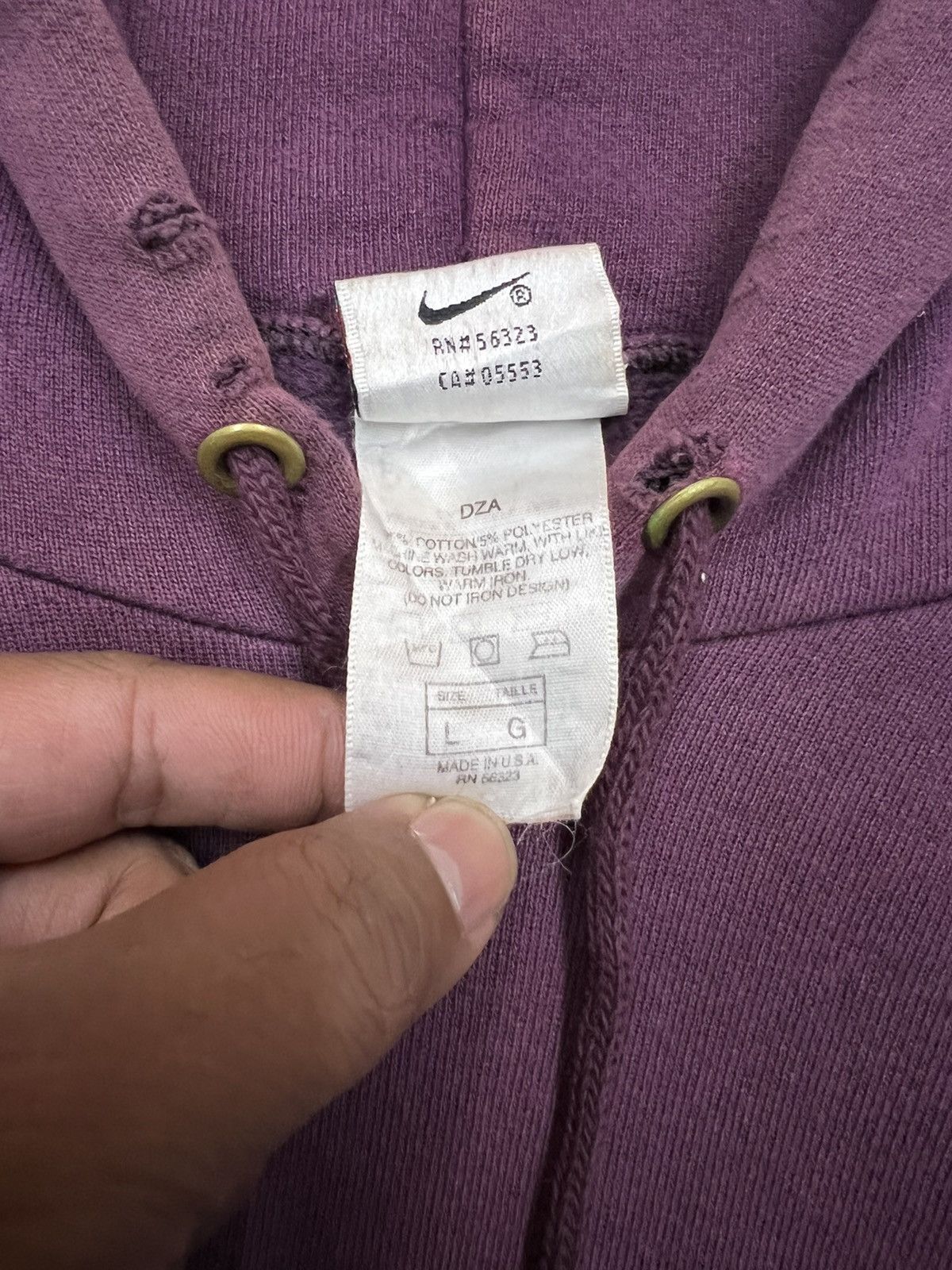 Nike × Vintage Vintage 90s Nike Small Swoosh Hoodie Size US L / EU 52-54 / 3 - 7 Thumbnail