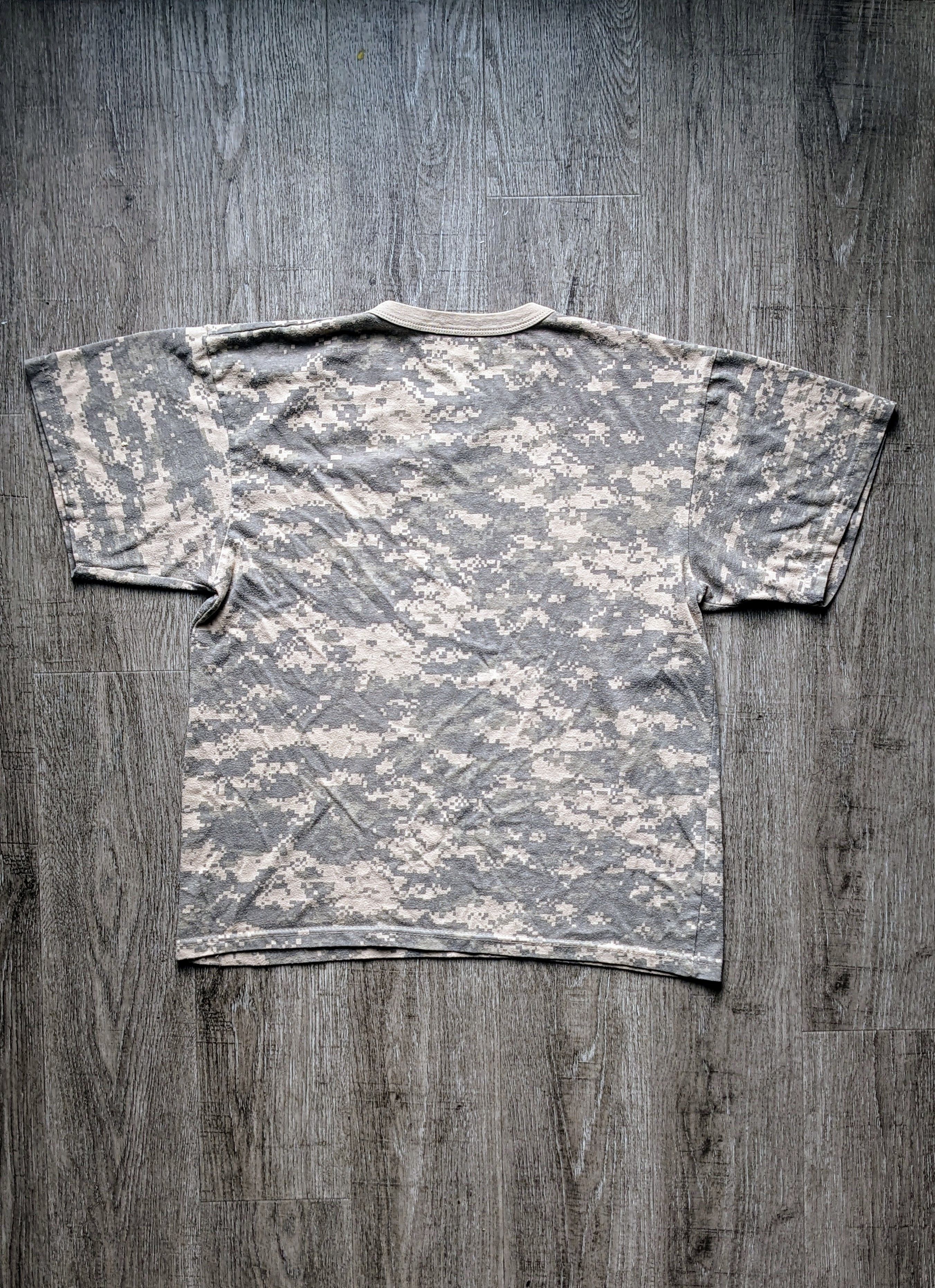 Rothco × Vintage Desert Camo Tee Size US L / EU 52-54 / 3 - 2 Thumbnail