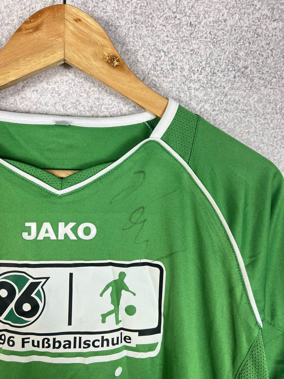 Vintage Vintage Hannover 96 Jako Players Signed Soccer Jersey Shirt Size US S / EU 44-46 / 1 - 3 Thumbnail