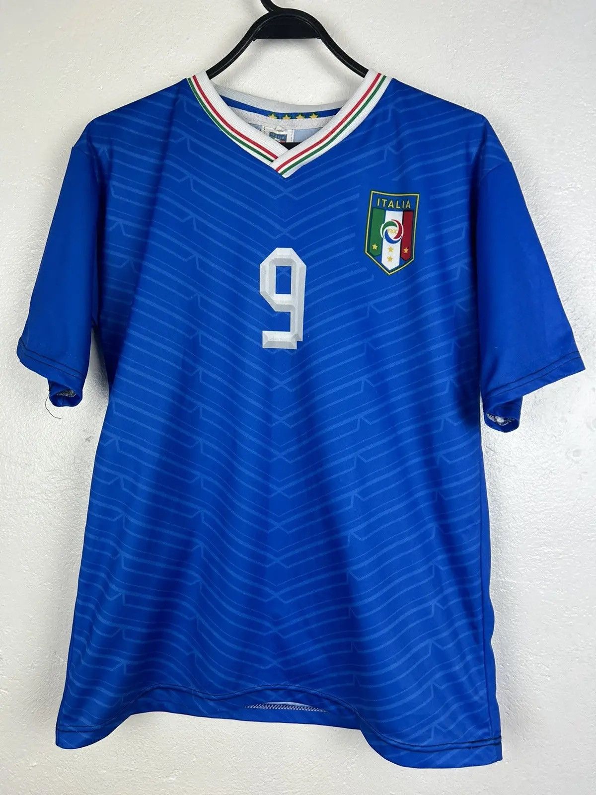 Vintage Vintage Italy National Team #9 Balotelli Licensed Jersey Size US S / EU 44-46 / 1 - 5 Thumbnail
