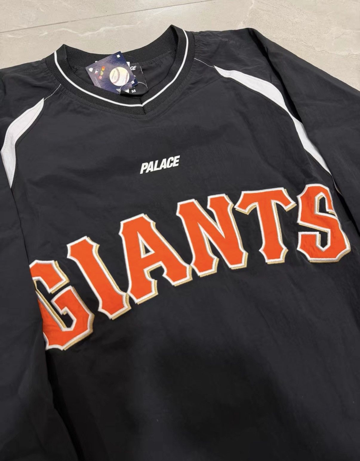 Palace PALACE × San Francisco Giants SS26 Logo Print Hoodie J34 Size US M / EU 48-50 / 2 - 2 Thumbnail