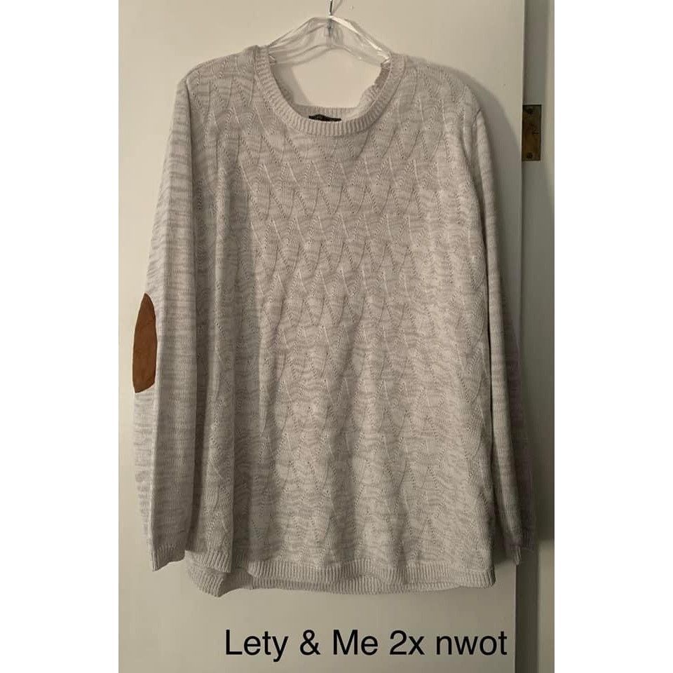 Other Lety & Me Sweater size 2XL NWOT Size M / US 6-8 / IT 42-44 - 1 Preview