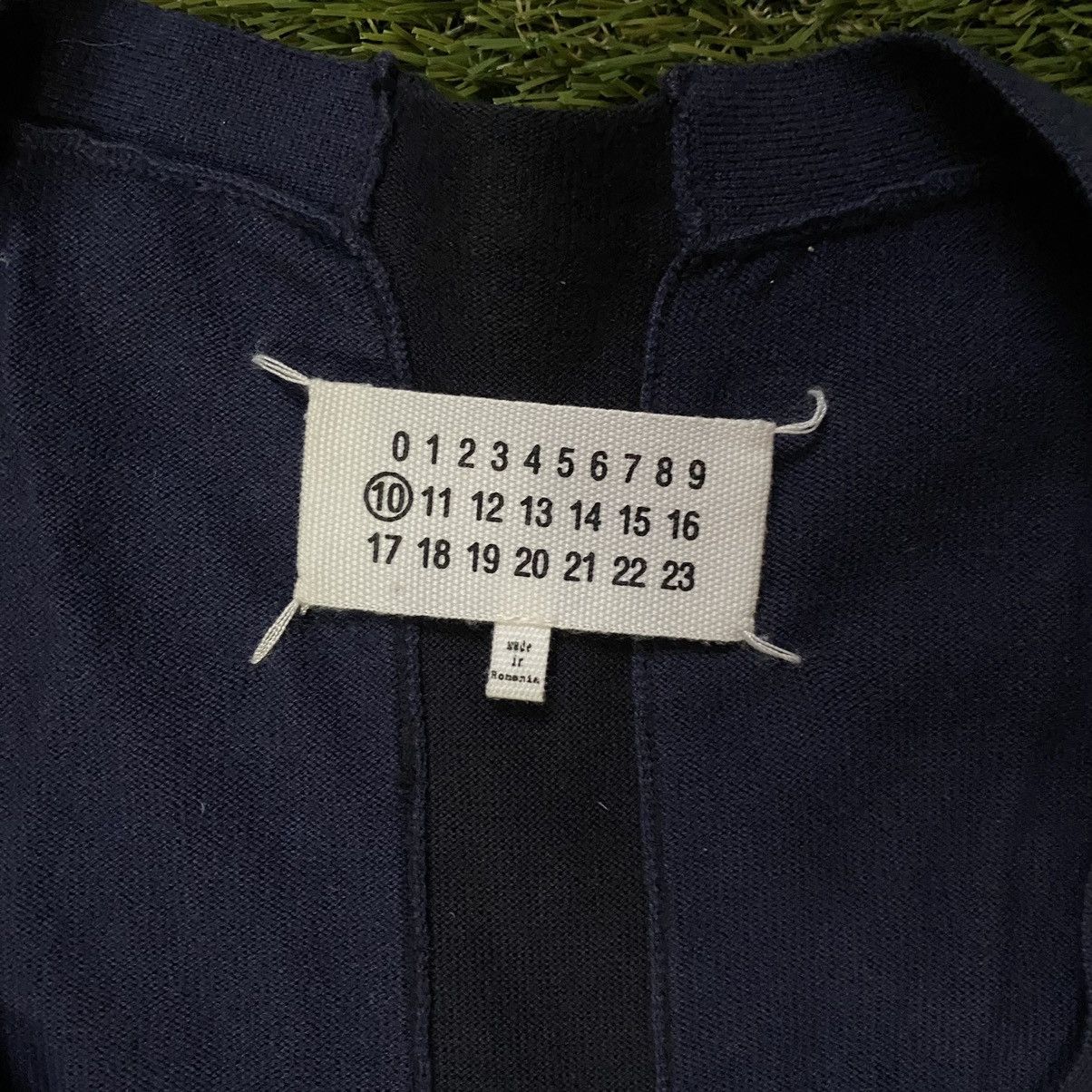 Maison Margiela Maison Margiela Navy Cardigan Size US S / EU 44-46 / 1 - 3 Thumbnail