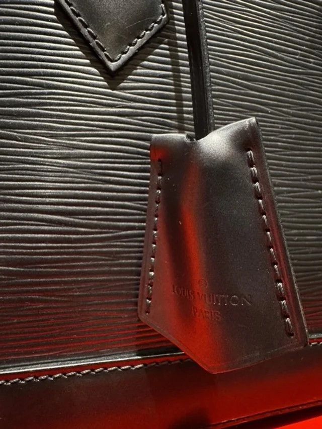 Louis Vuitton Louis Vuitton Alma BB – Épi Leather “Gunmetal” (2015) Size ONE SIZE - 7 Thumbnail