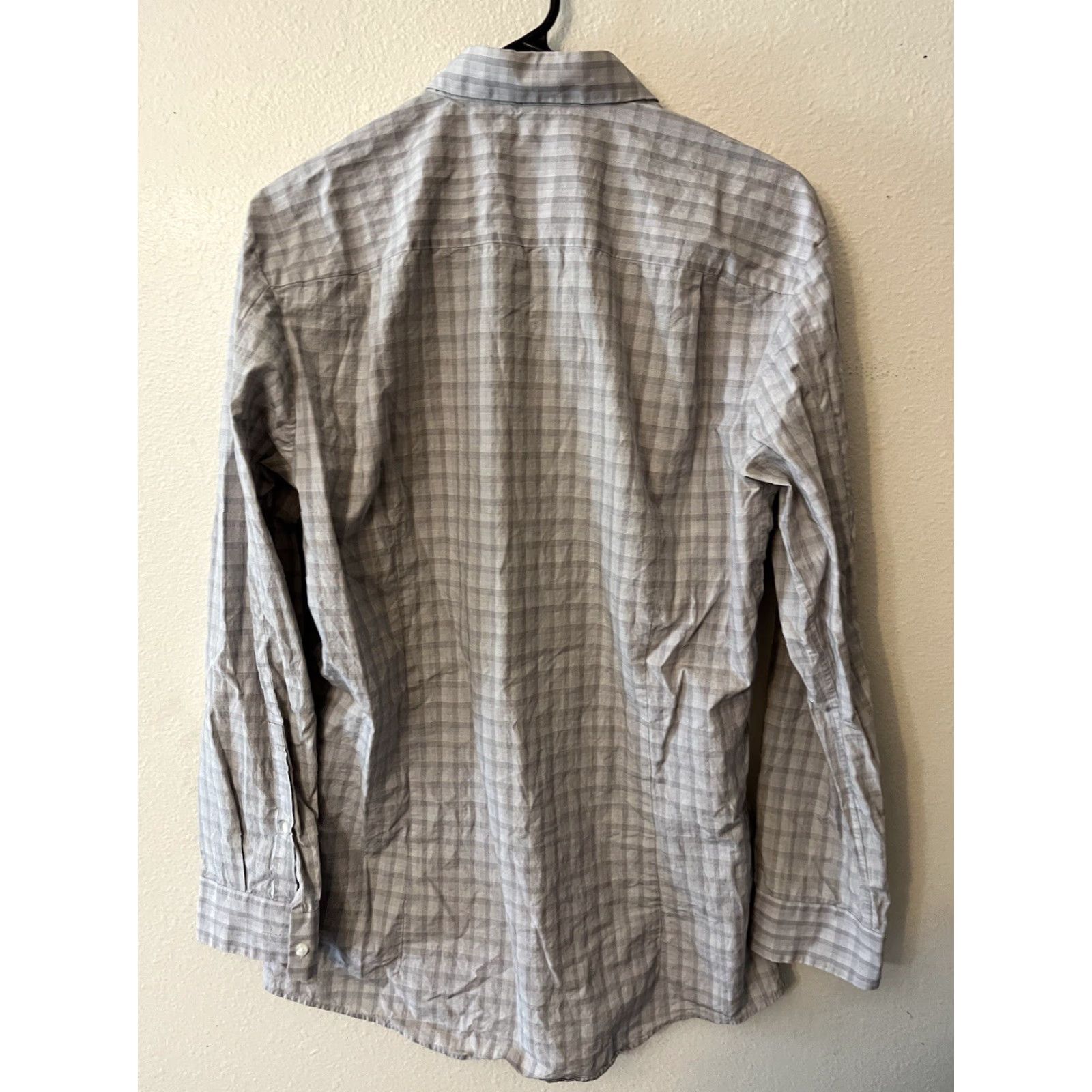Hugo Boss HUGO BOSS Shirt Men’s Slim Button-Up Gray 16 Plaid Button-Down Casual City Designer Modern Slim Fit Size US L / EU 52-54 / 3 - 3 Thumbnail