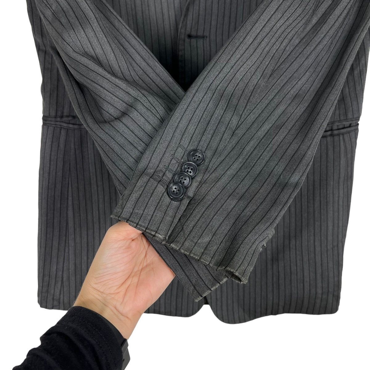 Emporio Armani 🔥 EMPORIO ARMANI JOSH LINE BLAZER MADE IN ITALY Size US M / EU 48-50 / 2 - 13 Thumbnail