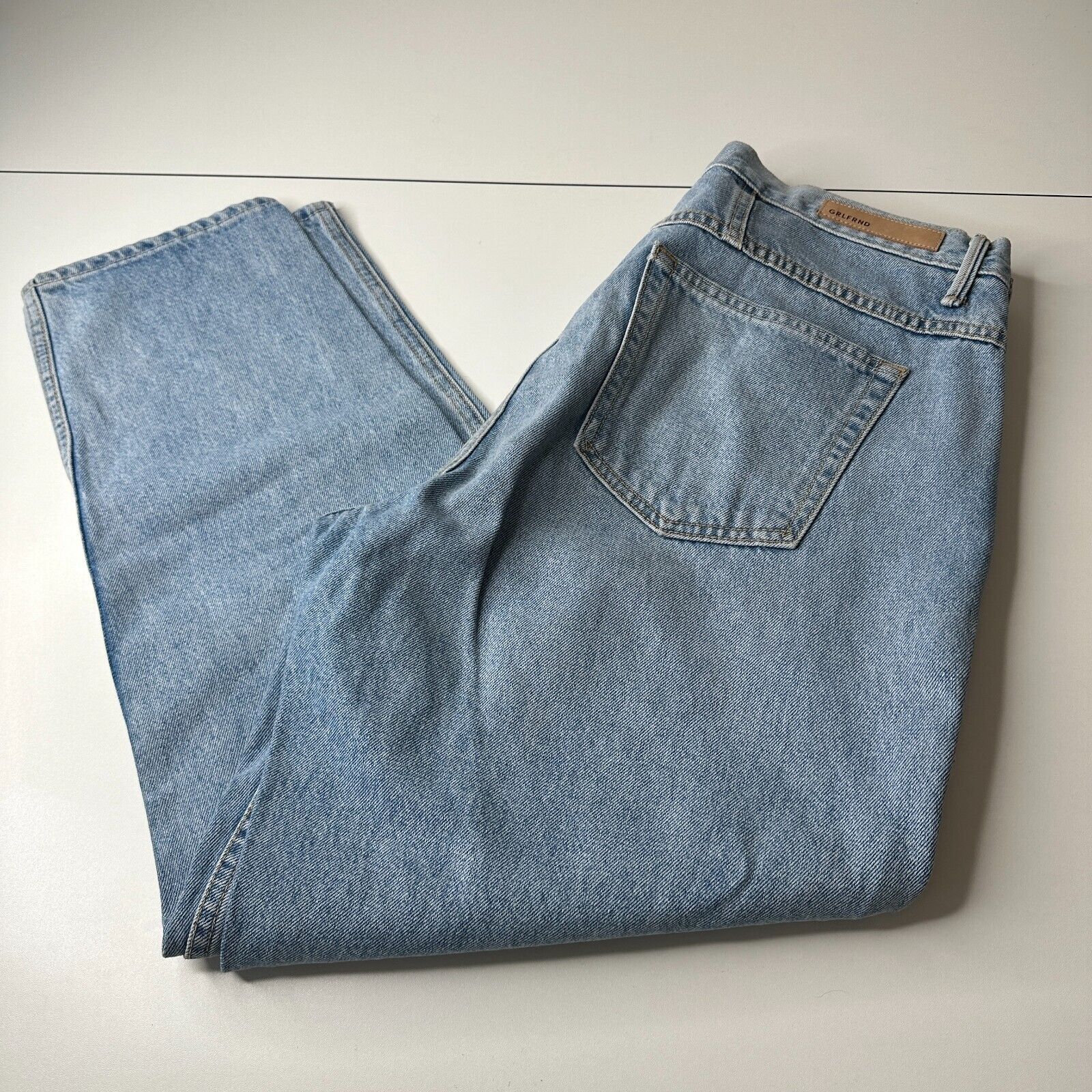 GRLFRND GRLFRND Dree Light Wash Crop Jean Hidden Button Straight 31 Size 31" - 3 Thumbnail