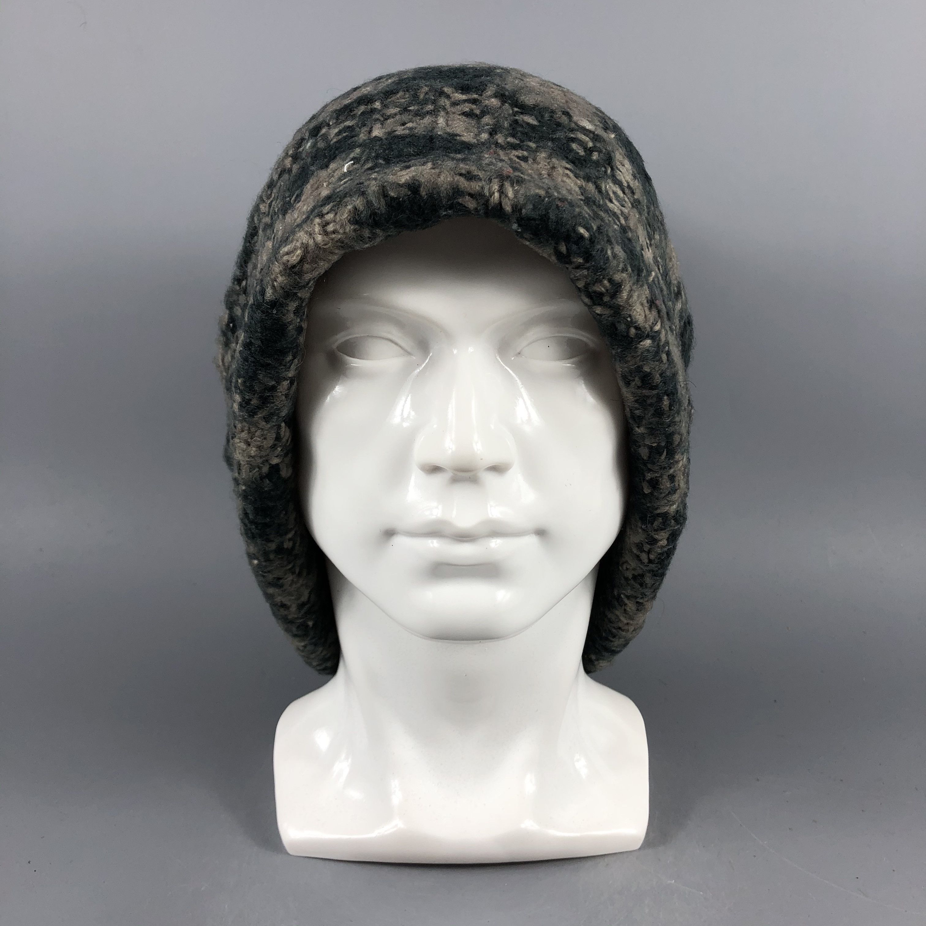 image of Vintage Checkerboard Knit Pompom Beanie Snow Hat Snow Cap -D1292, Men's
