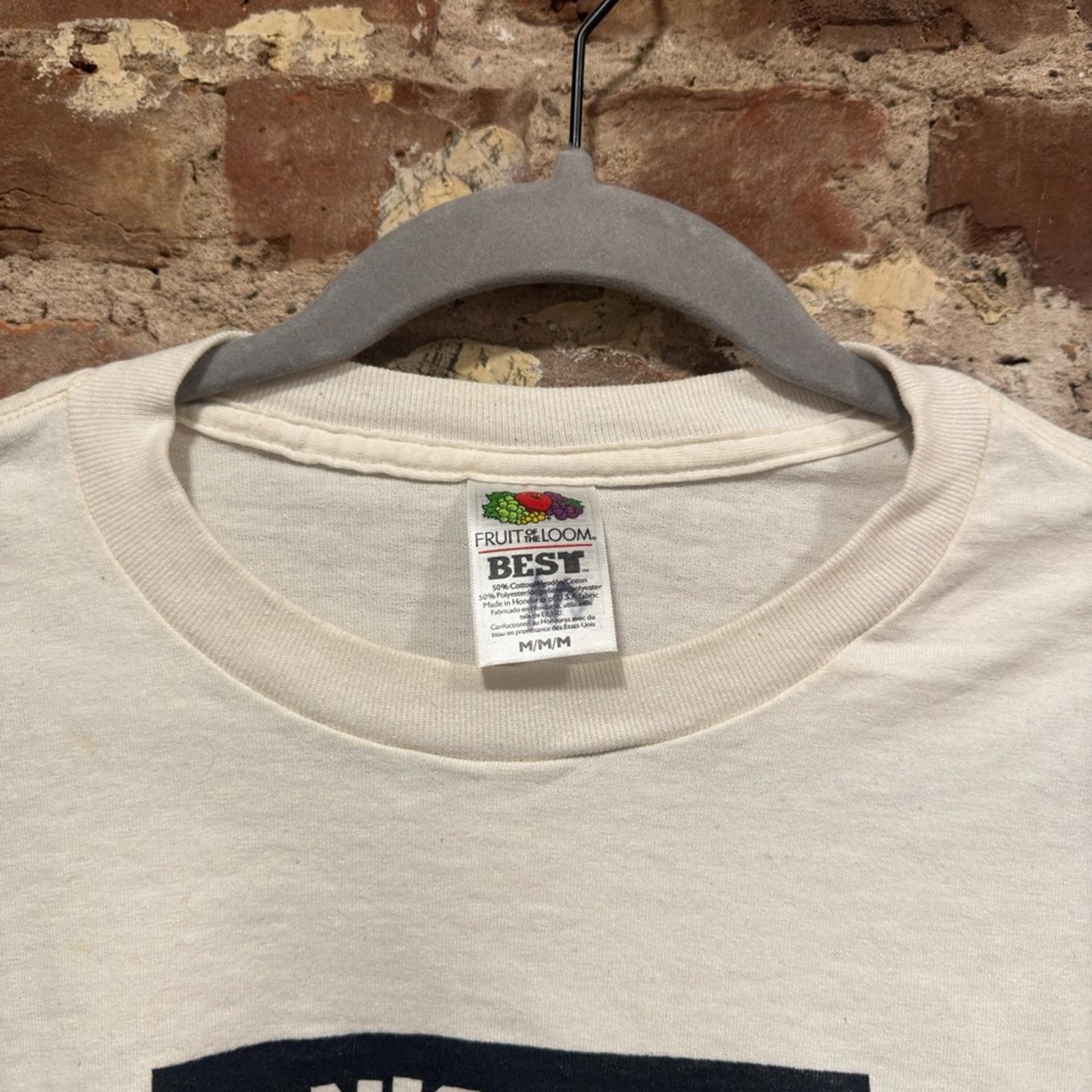 Fruit Of The Loom 2007 NIGHT OF THE LIVING DEAD PARODY T-SHIRT Size US M / EU 48-50 / 2 - 4 Thumbnail