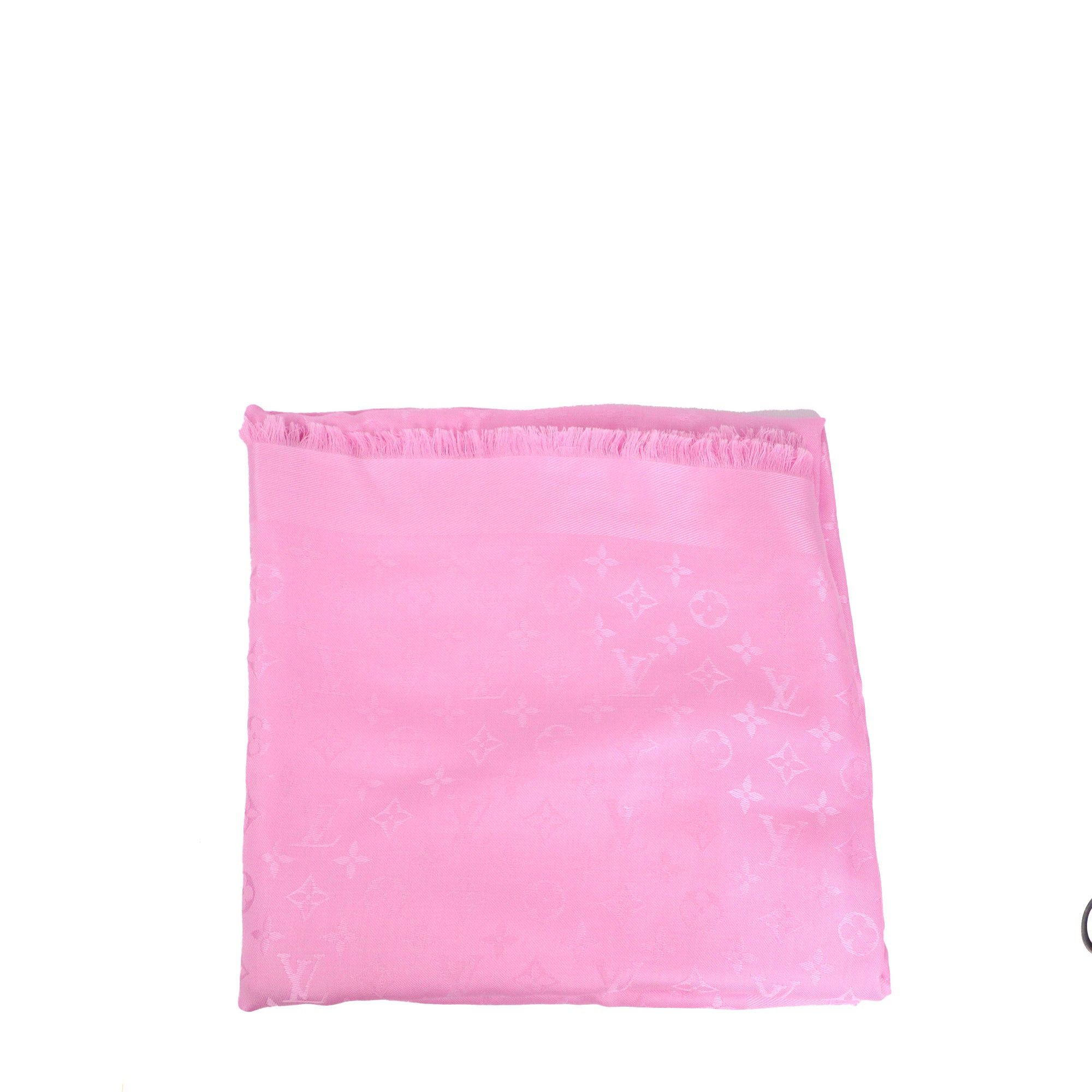 Louis Vuitton LOUIS VUITTON - Louis Vuitton Monogram Classic shawl in pink silk Size ONE SIZE - 1 Thumbnail