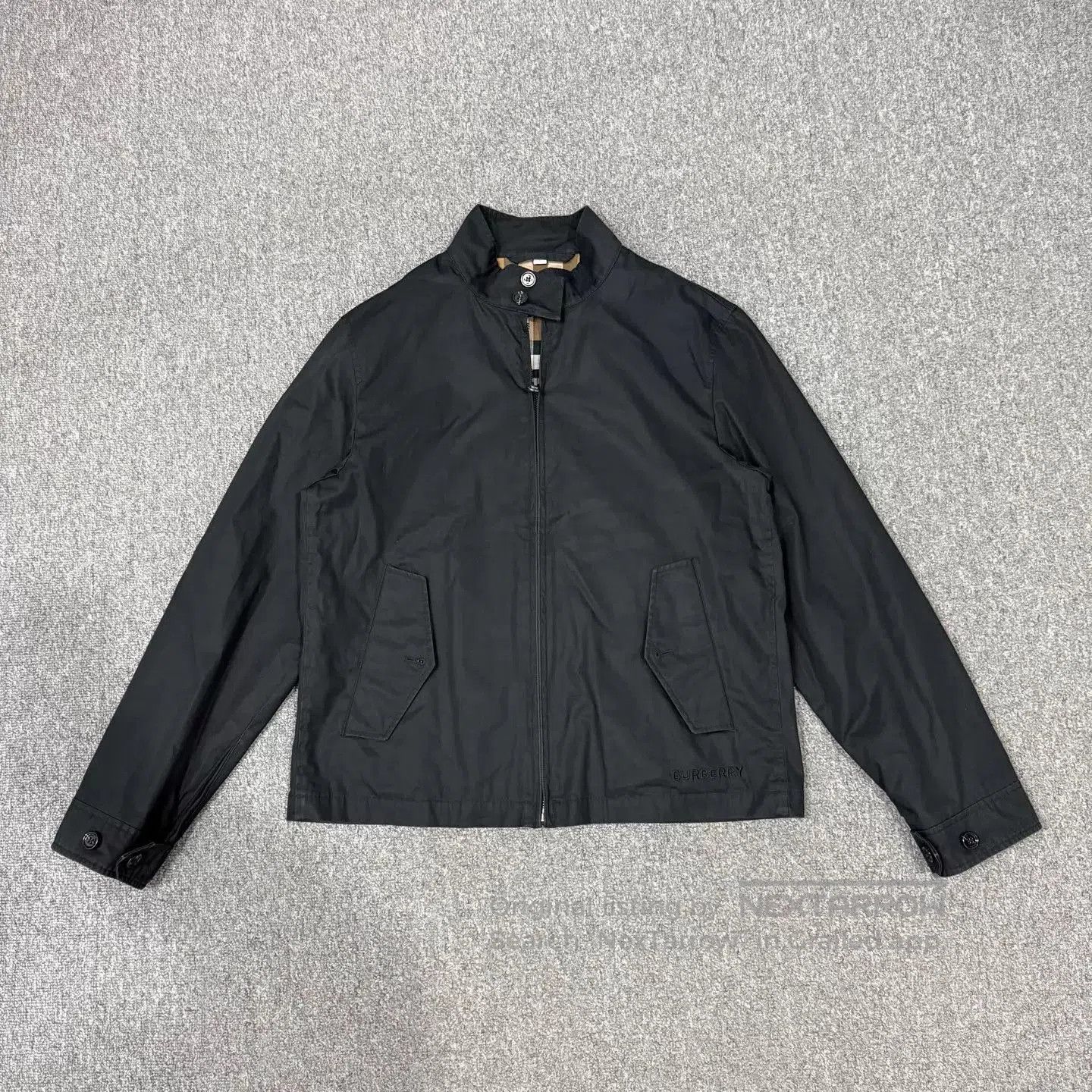 Burberry Black Lightweight Zip. Size US M / EU 48-50 / 2 - 1 Thumbnail