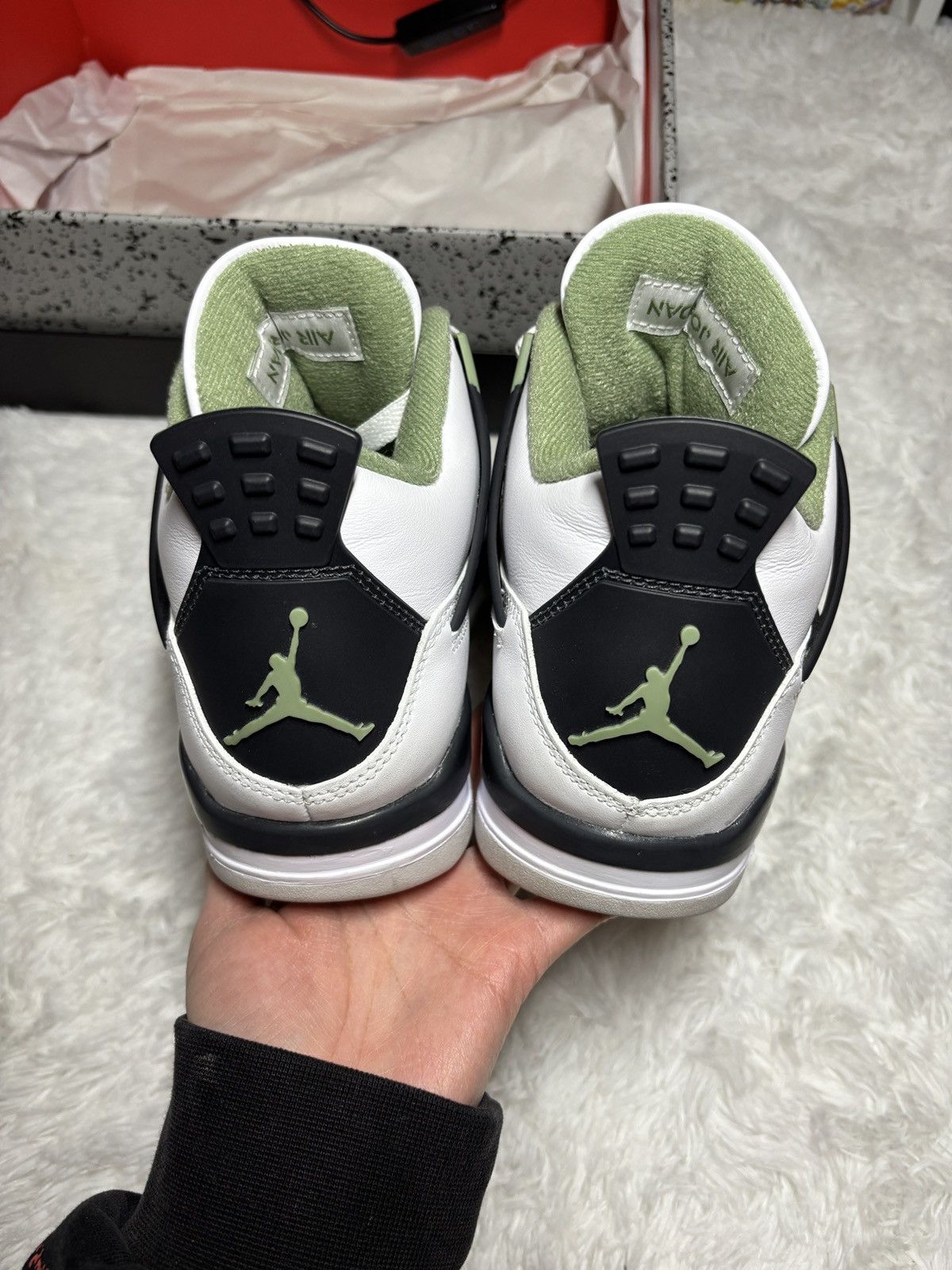 Jordan Brand Wmns Air Jordan 4 Retro 'Seafoam' Size US 7 / IT 37 - 4 Thumbnail