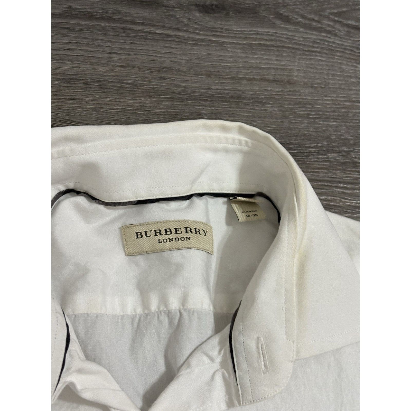 Burberry Burberry London White Long Sleeve Button Up - Men’s 15 (38) Size US L / EU 52-54 / 3 - 2 Thumbnail