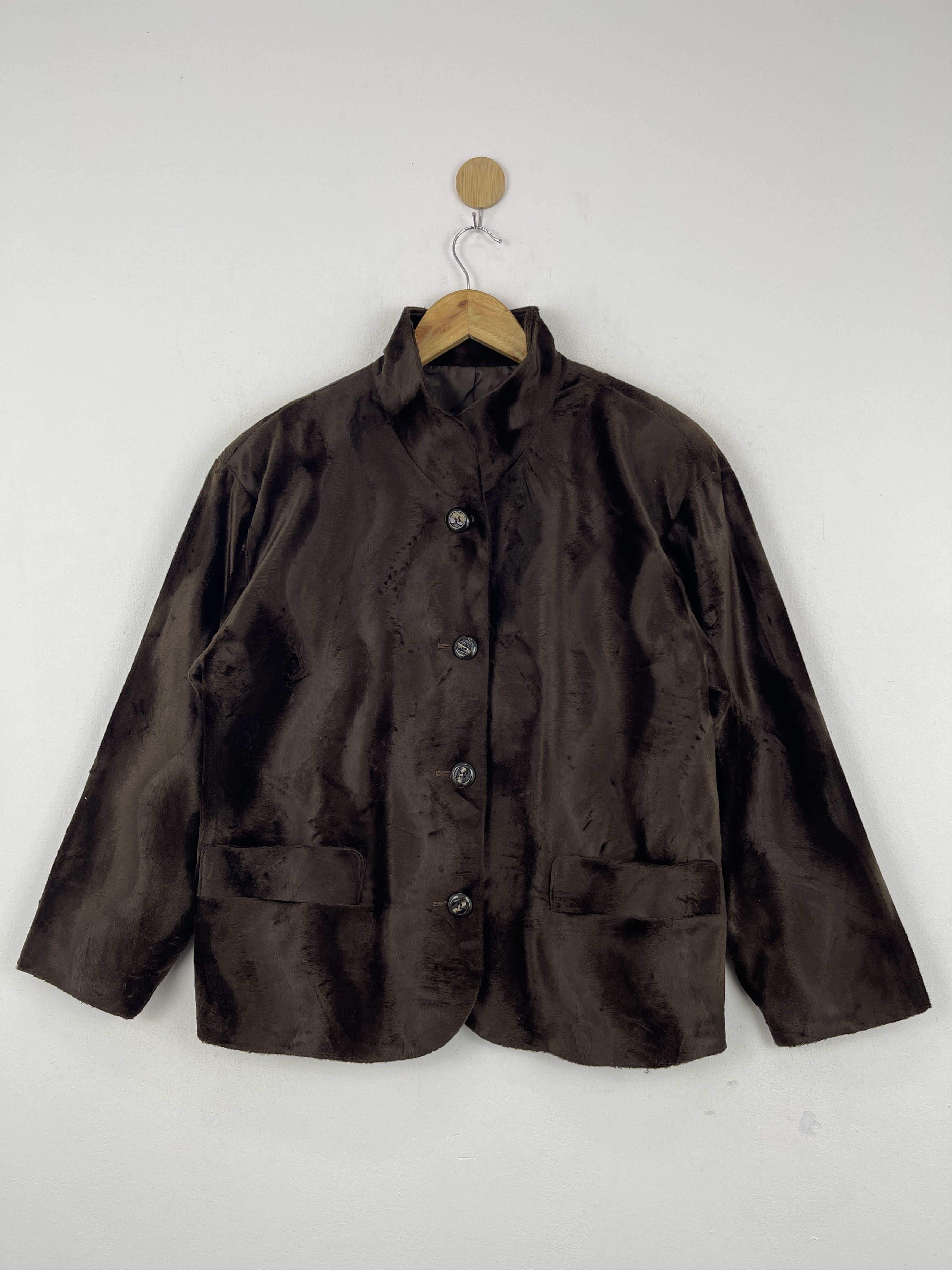 Japanese Brand Vintage Japanese Brand Velvet Button Up Jacket JA0100 Size US L / EU 52-54 / 3 - 1 Thumbnail
