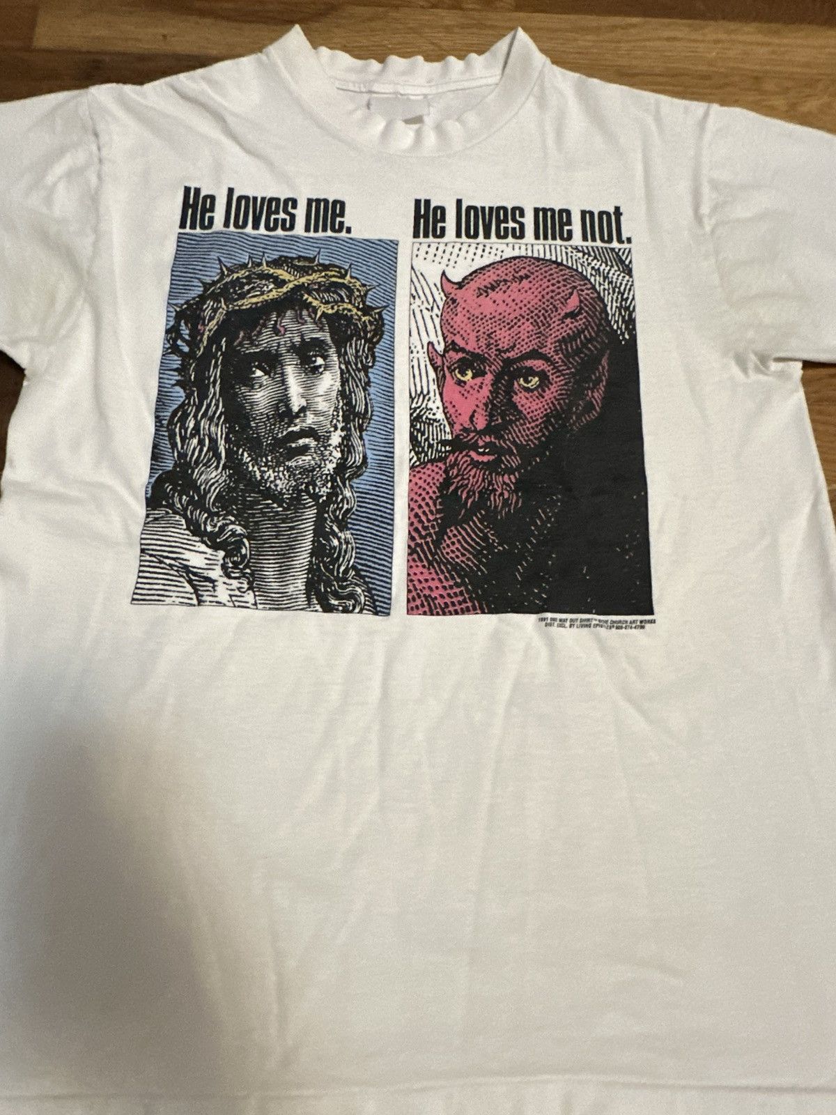 Vintage Vintage Jesus Tee living epistles “He Loves me/Loves me not” Size US L / EU 52-54 / 3 - 3 Thumbnail