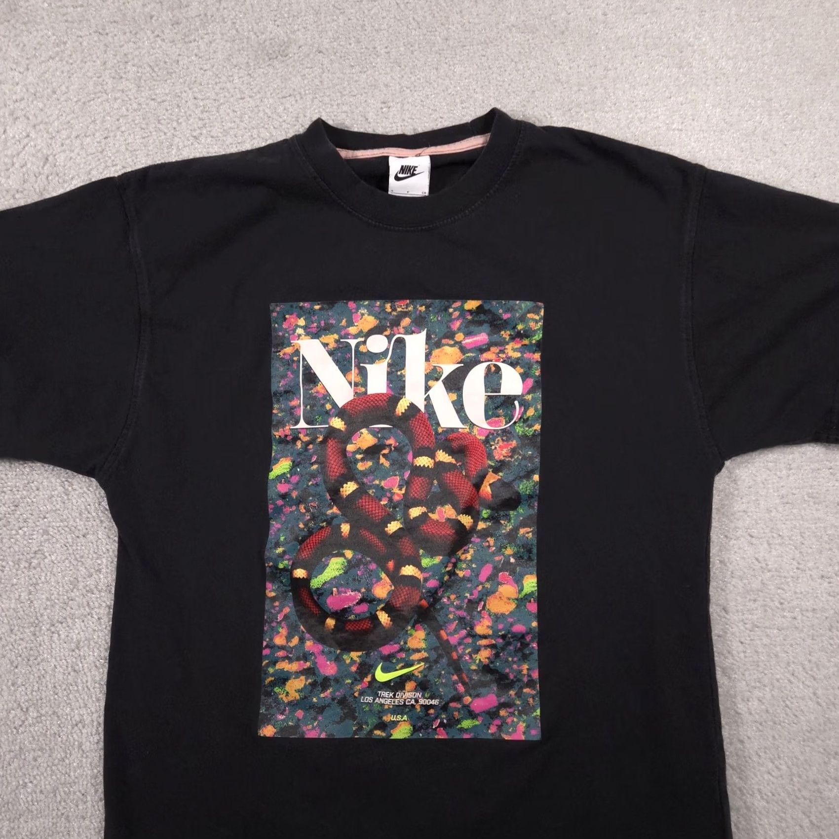 Nike Nike Shirt Mens Small Black Snake Graphic Trek Divison Los Angeles USA Swoosh Size US S / EU 44-46 / 1 - 3 Thumbnail