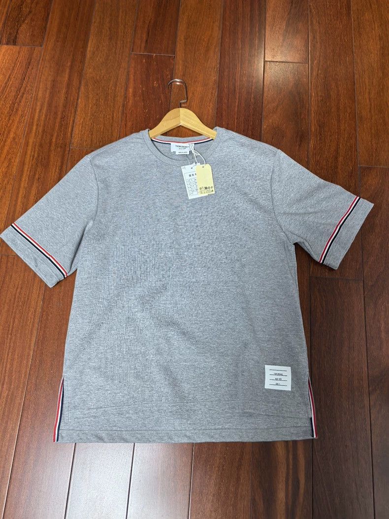 Thom Browne thom browneShort-sleeved 2503-Nextarrow Size US M / EU 48-50 / 2 - 1 Thumbnail