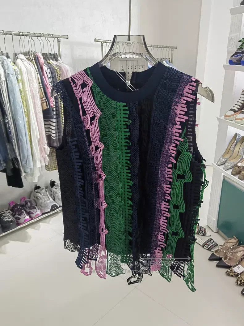 Versace Versace Silk sleeveless vest Size XS / US 0-2 / IT 36-38 - 1 Thumbnail