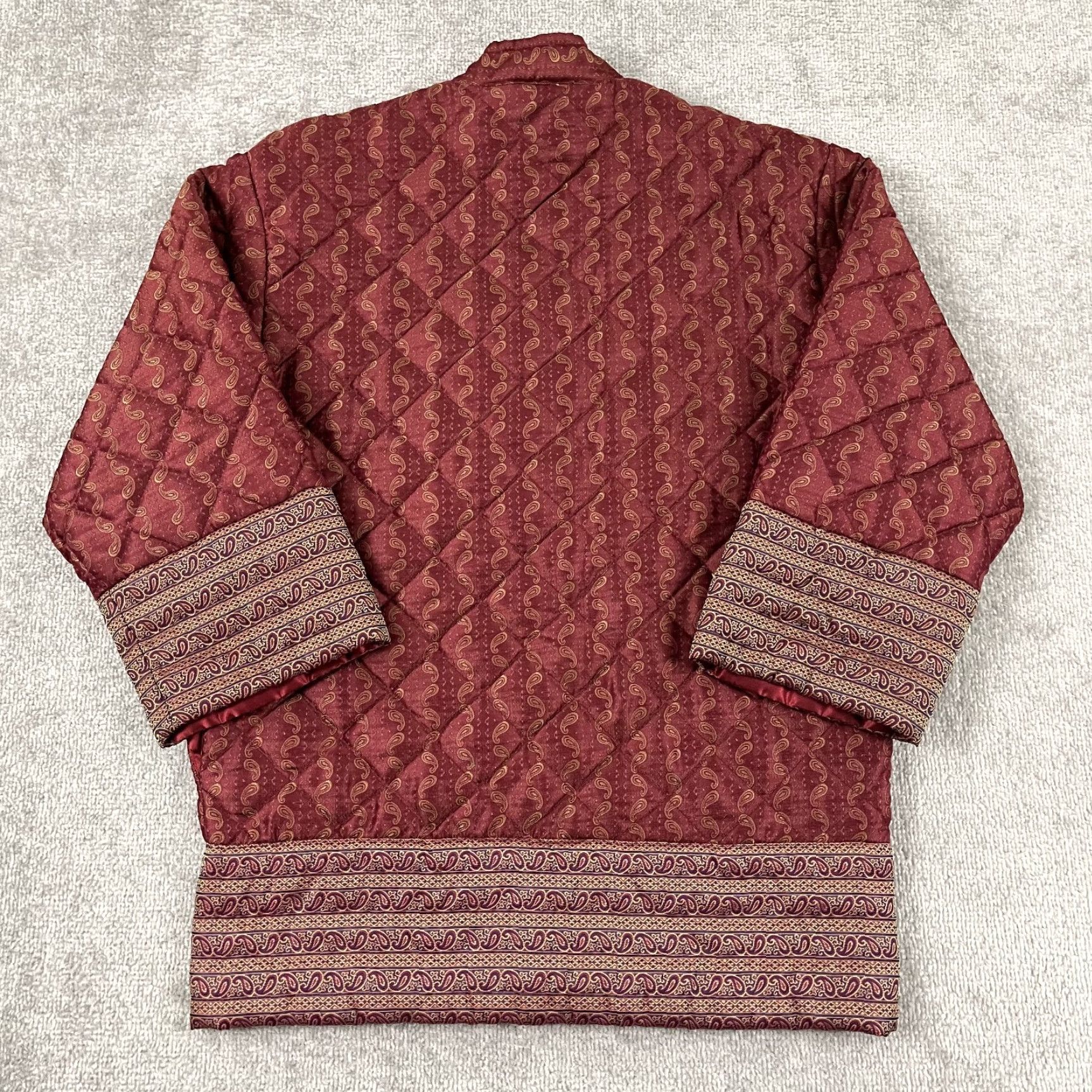Victoria's Secret VINTAGE VICTORIA'S SECRET Jacket Womens Small Red Paisley Quilted Puffer Coat NEW Size S / US 4 / IT 40 - 8 Thumbnail