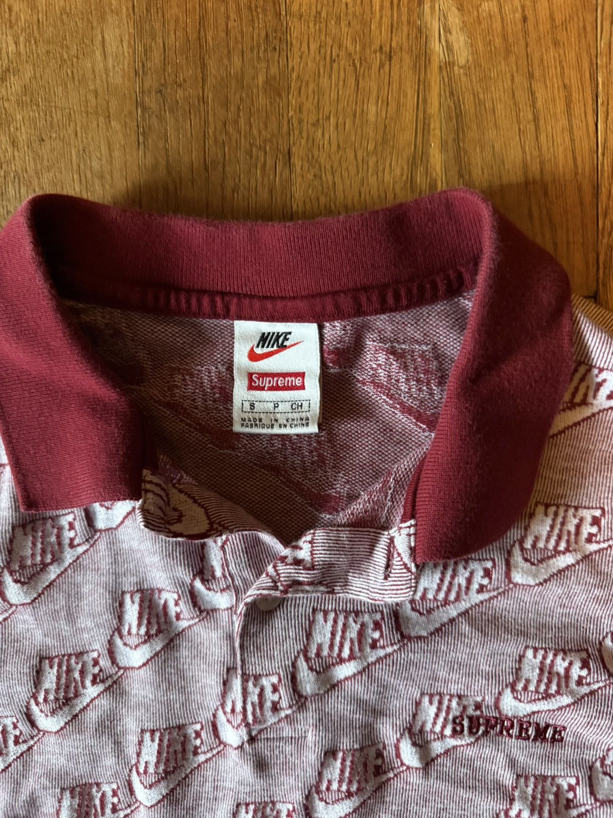 Supreme Supreme Nike Jacquard Polo red Size US M / EU 48-50 / 2 - 3 Thumbnail
