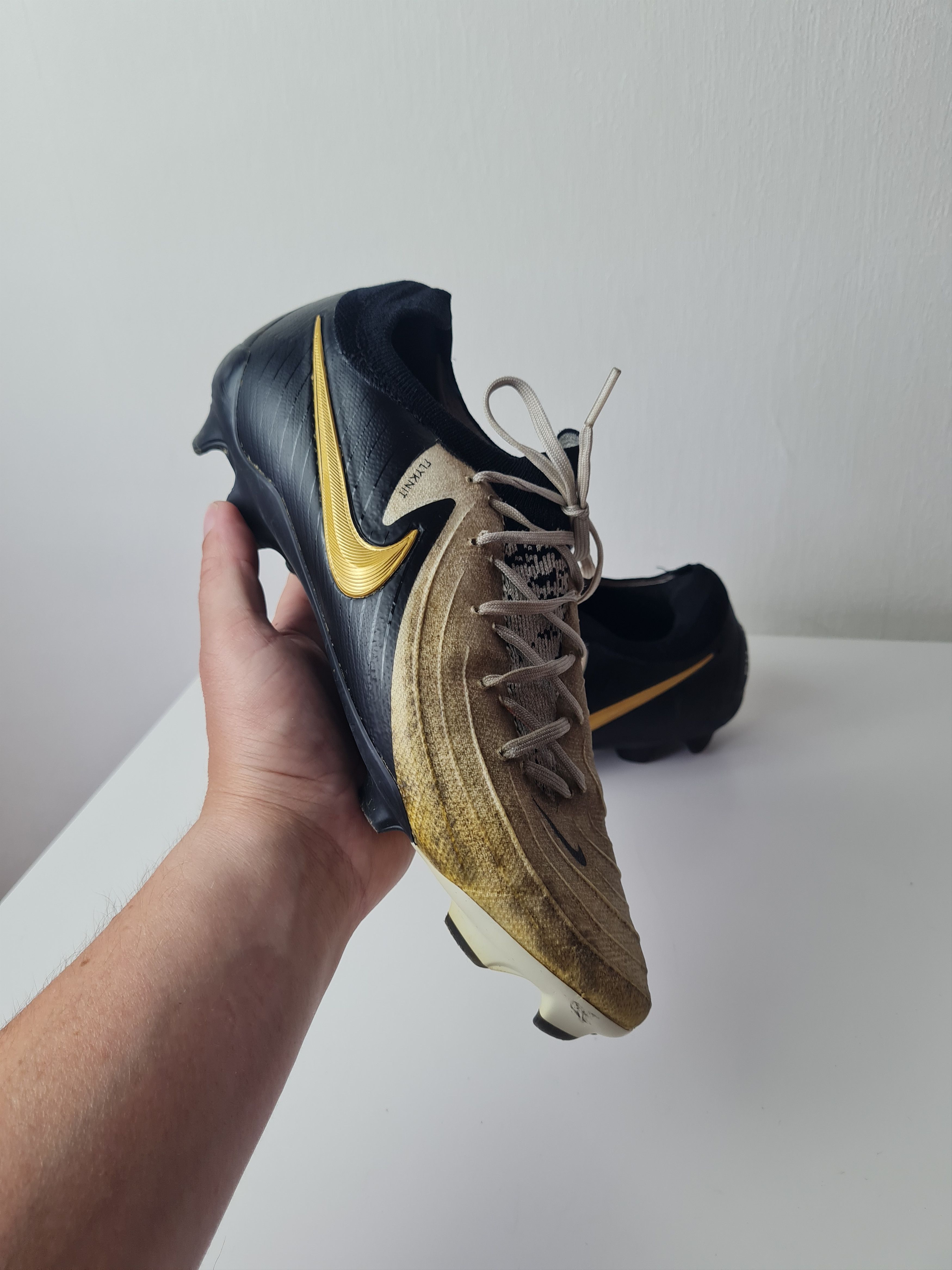 Nike Vintage Nike Phantom GX 2 Elite FG Mens Soccer Cleats White Size US 8.5 / EU 41-42 - 4 Thumbnail