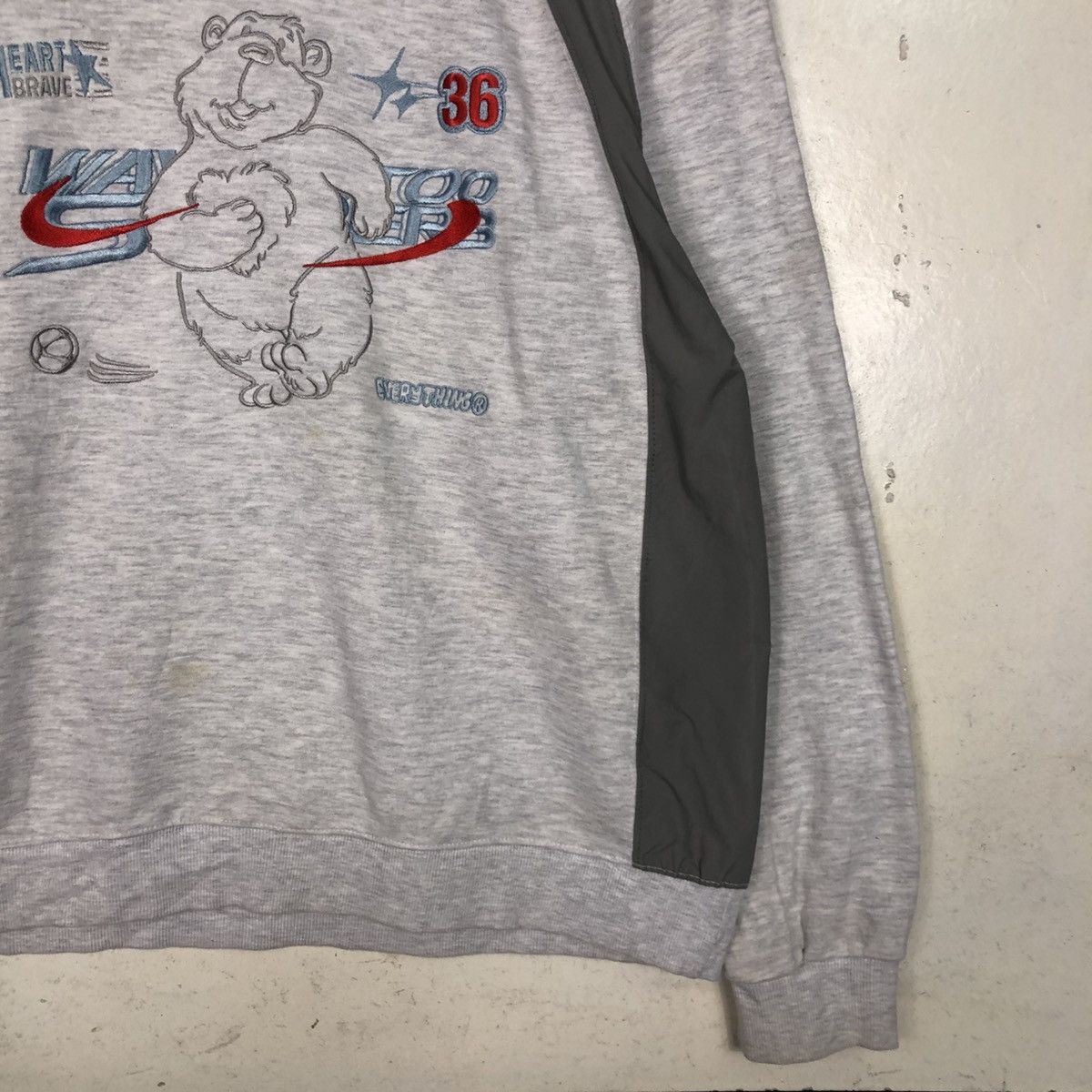 Japanese Brand 📌Vintage Sweatshirt Crewneck Big Logo Bear Embroidery Size US M / EU 48-50 / 2 - 7 Thumbnail
