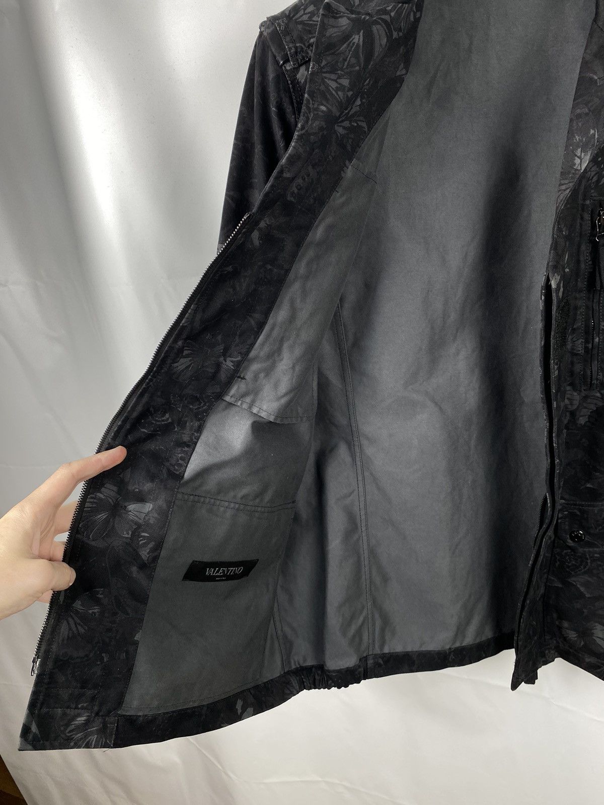 Valentino Valentino Camubutterfly Printed Jacket Men size 52 Size US L / EU 52-54 / 3 - 18 Thumbnail