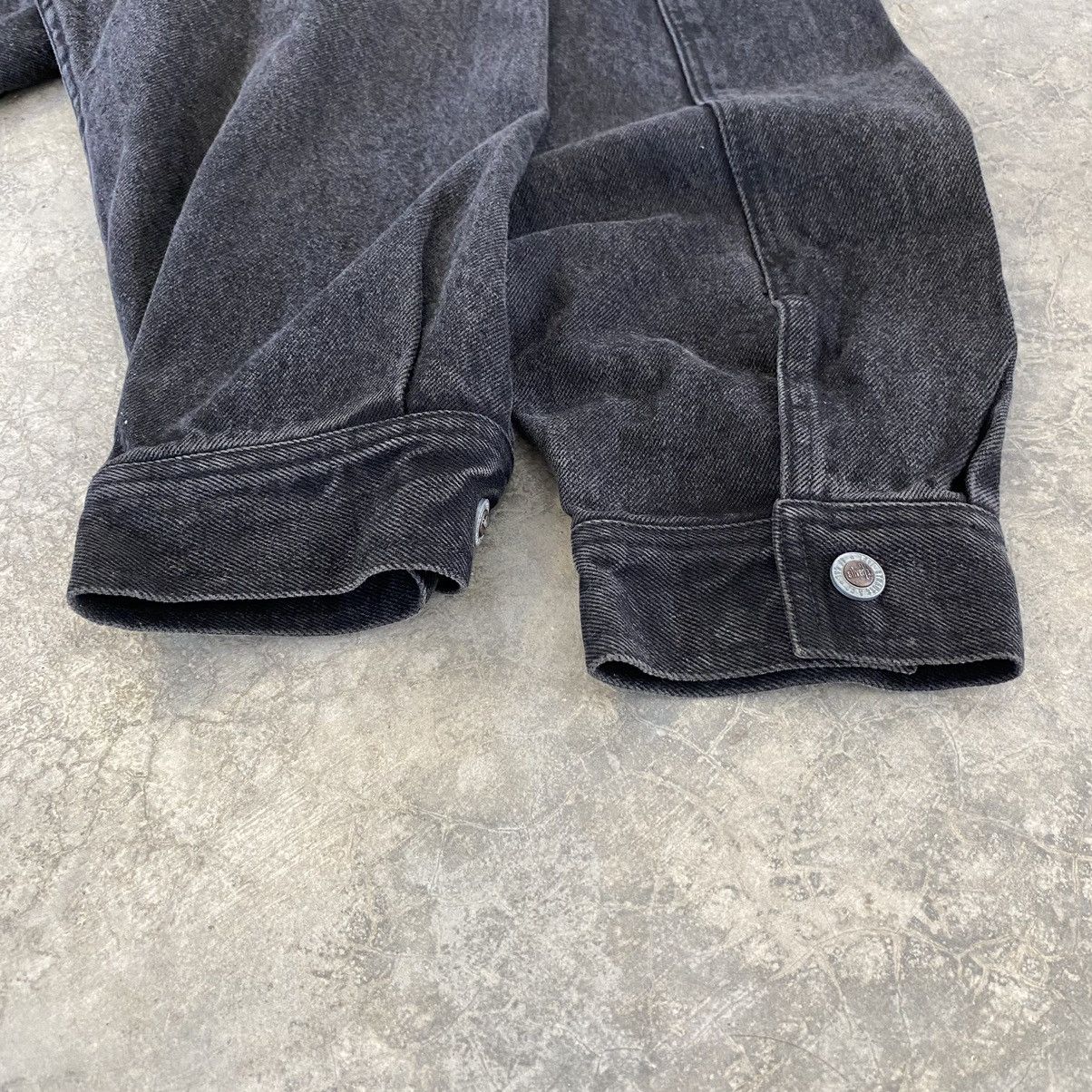 Levi's VTG 90’s Levis Silvertab Faded Black Thick Denim Shirt Size US M / EU 48-50 / 2 - 20 Thumbnail