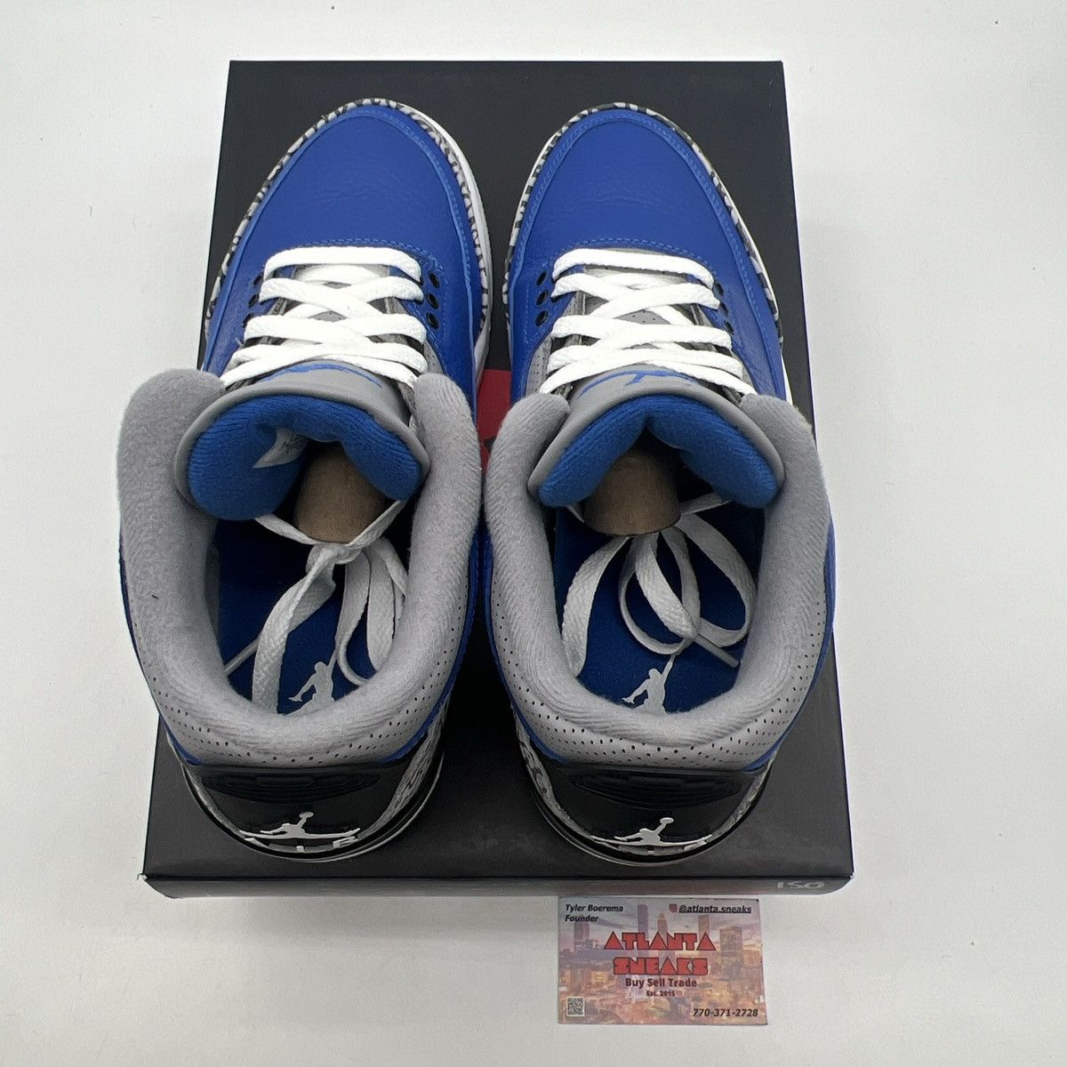 Jordan Brand Air Jordan 3 varsity Royal Size US 8 / EU 41 - 7 Thumbnail