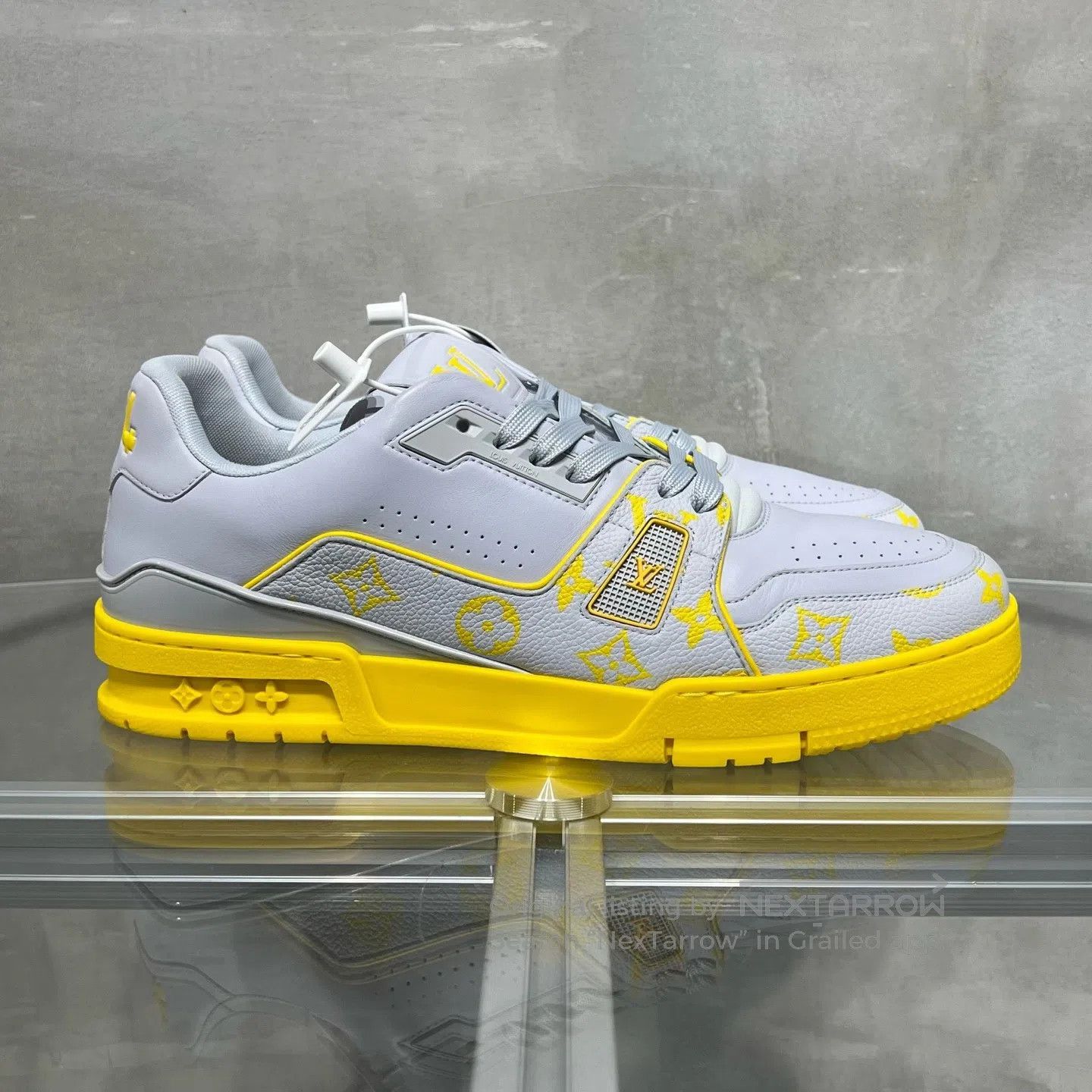 Louis Vuitton Louis Vuitton Trainer 2025 model gray-yellow patterned pla Size US 10 / EU 43 - 4 Thumbnail