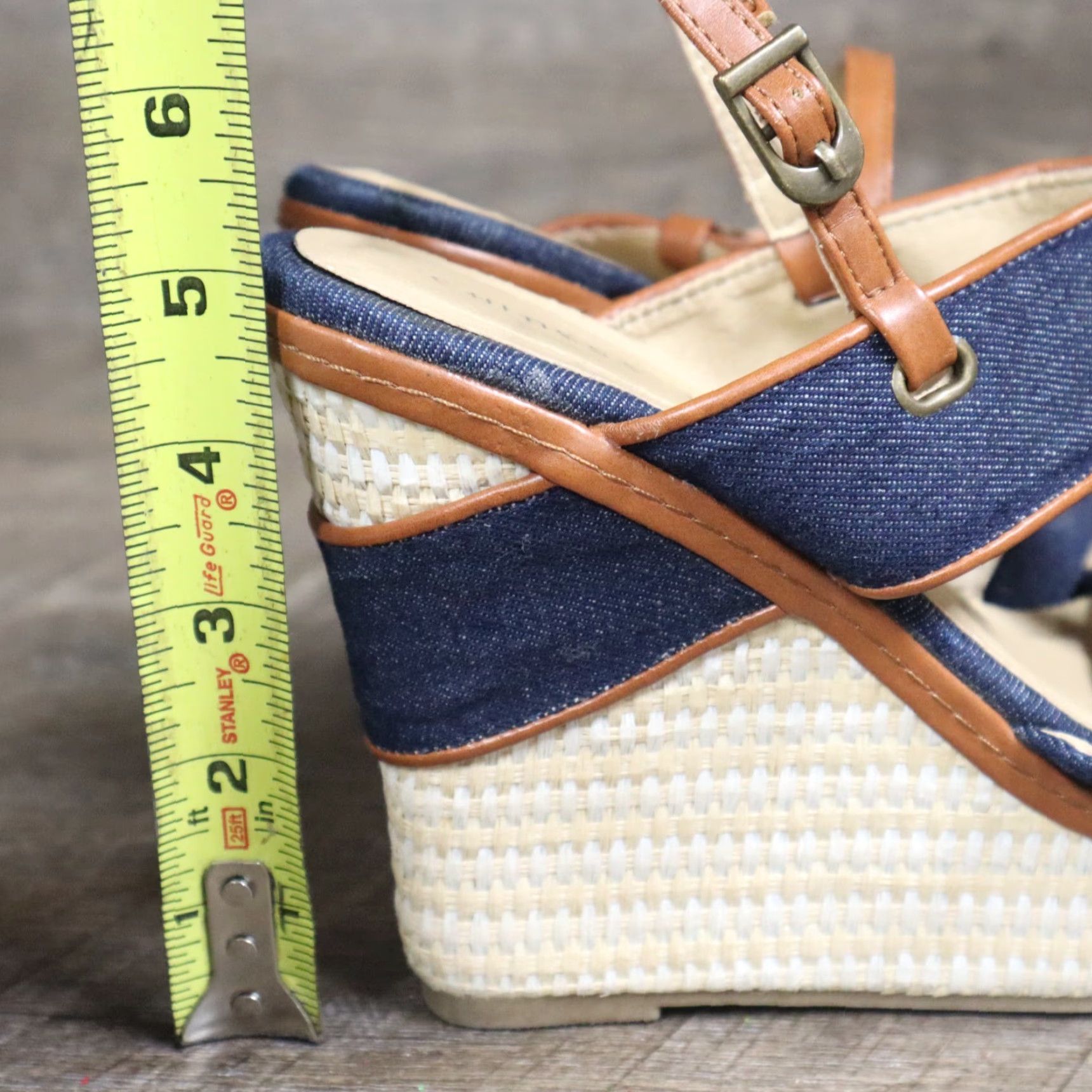 Vintage CL by Chinese Laundry Leather Open Toe Slingback Womens Size 8 Blue Tan WEDGE Shoes Pumps Classics Casual Pattern Solid Med Width 8 Size US 8 / IT 38 - 8 Thumbnail