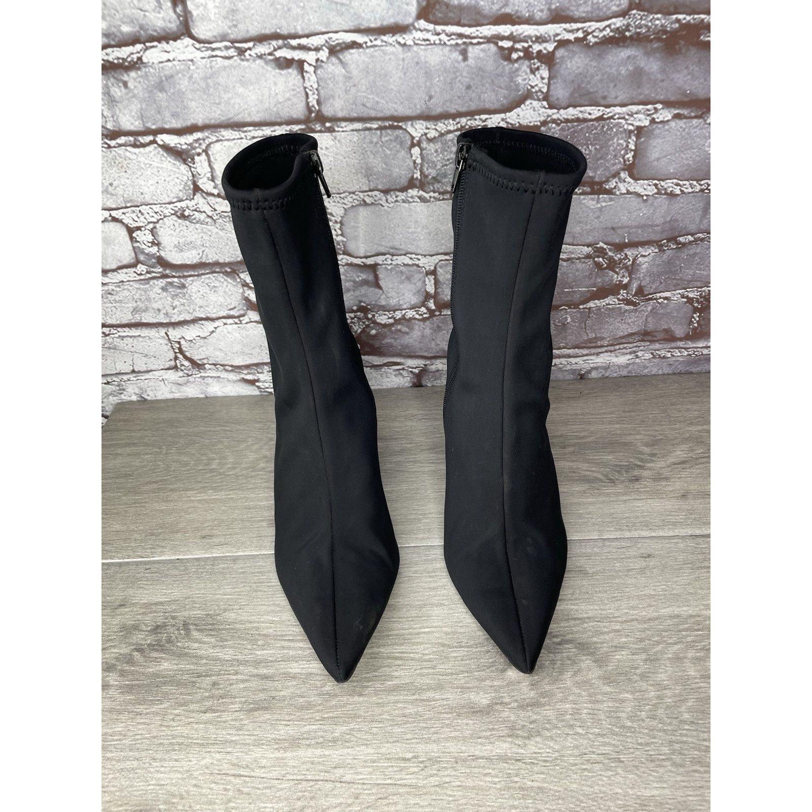Jeffrey Campbell Jeffrey Campbell Black Siren Sport Ankle Sock Booties Women’ Size US 8.5 / IT 38.5 - 15 Thumbnail