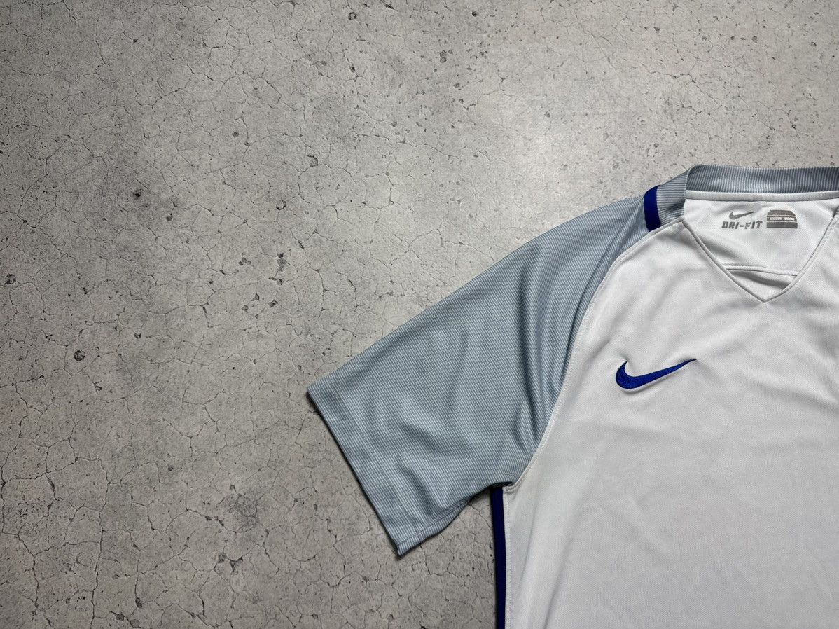 Nike Nike England Team 2016/2018 Vintage Soccer Jersey Football Size US M / EU 48-50 / 2 - 4 Thumbnail