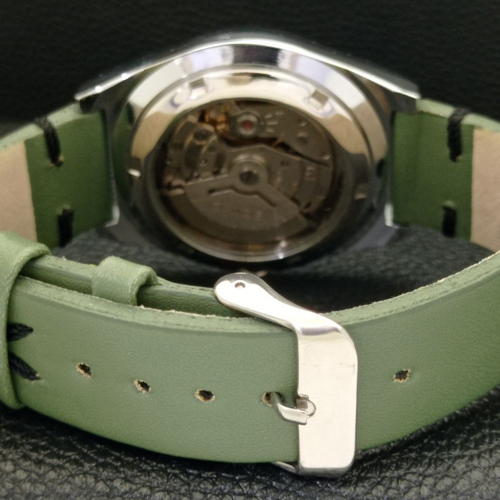 Seiko REFURBISHED VINTAGE SEIKO 5 AUTO JAPAN MENS WATCH a440223 Size 40 - 2 Thumbnail