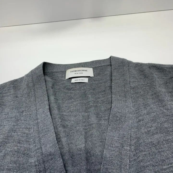 Thom Browne Thom Browne Gray Merino Wool V-Neck Cardigan -2507 Size US S / EU 44-46 / 1 - 1 Thumbnail
