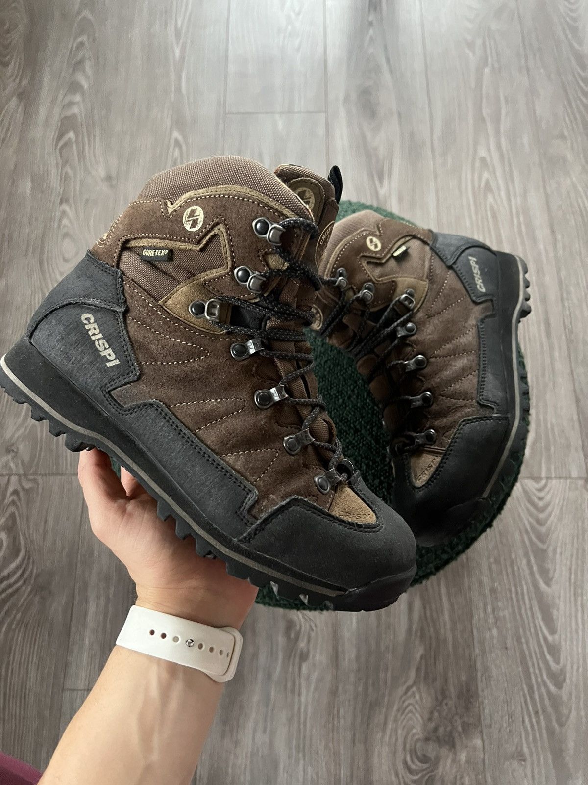Other ‼️Crispi Hiking Rare Gore-Tex Vibram Trail High Boots‼️ Size US 7 / EU 40 - 8 Thumbnail