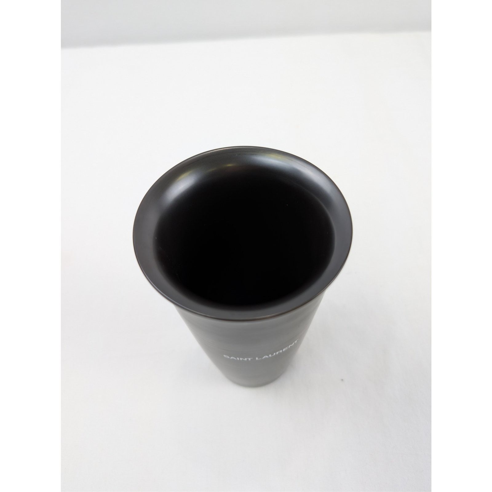 Saint Laurent Paris o1rshd1 Q:3 / Ceramic Mug “Coffee Cup" in Black Size ONE SIZE - 9 Thumbnail