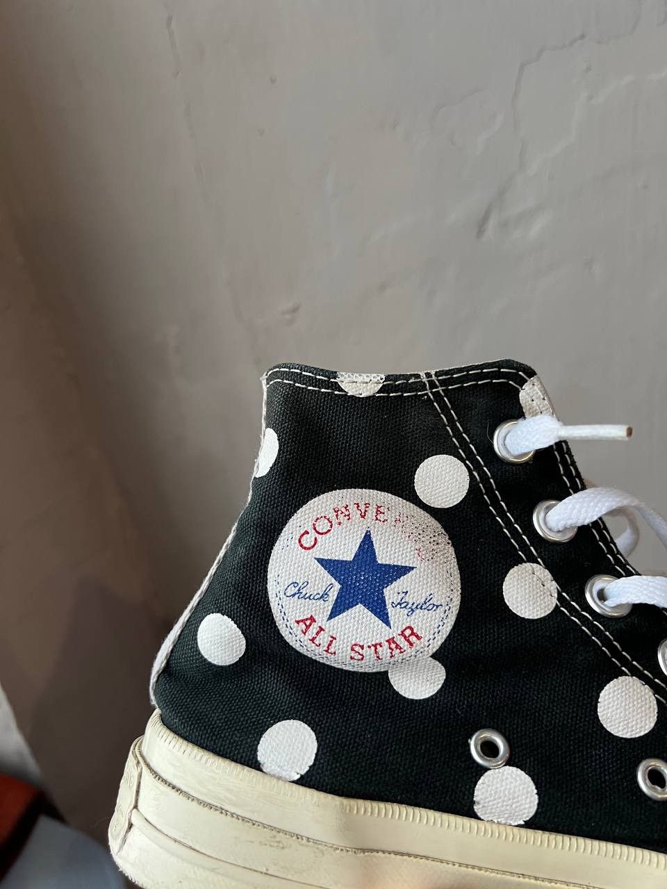 Comme des Garcons PLAY PLAY COMME DES GARCONS X CONVERSE ICONIC RED HEART SNEAKERS Size US 7.5 / IT 37.5 - 15 Thumbnail