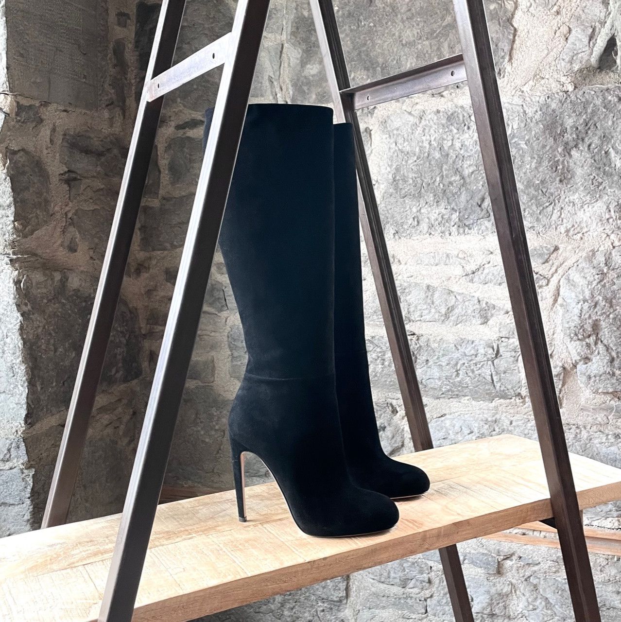 image of Gucci Black Suede Knee High Heel Shoesed Boots, Women's (Size 7)