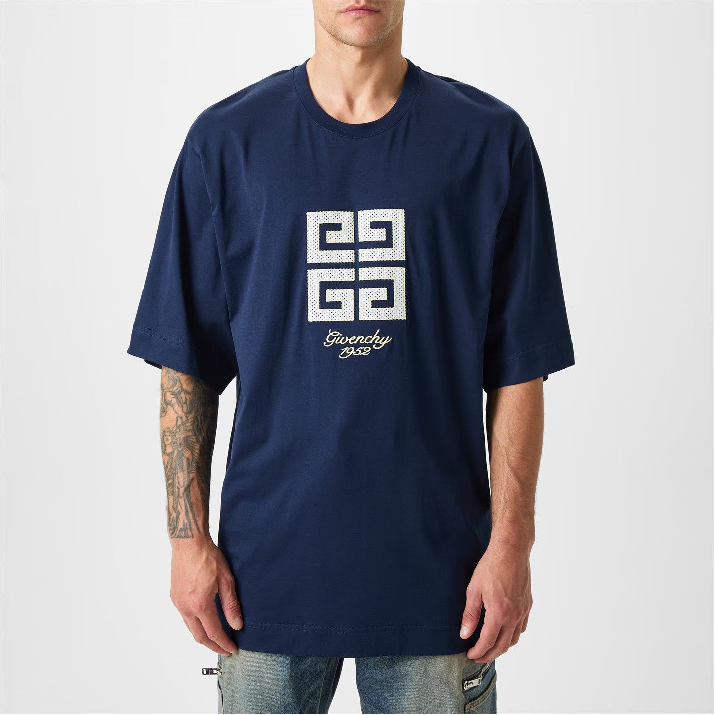 Givenchy o1g2r1mq0426 4G Logo Applique T-Shirt in Blue Size US M / EU 48-50 / 2 - 2 Thumbnail