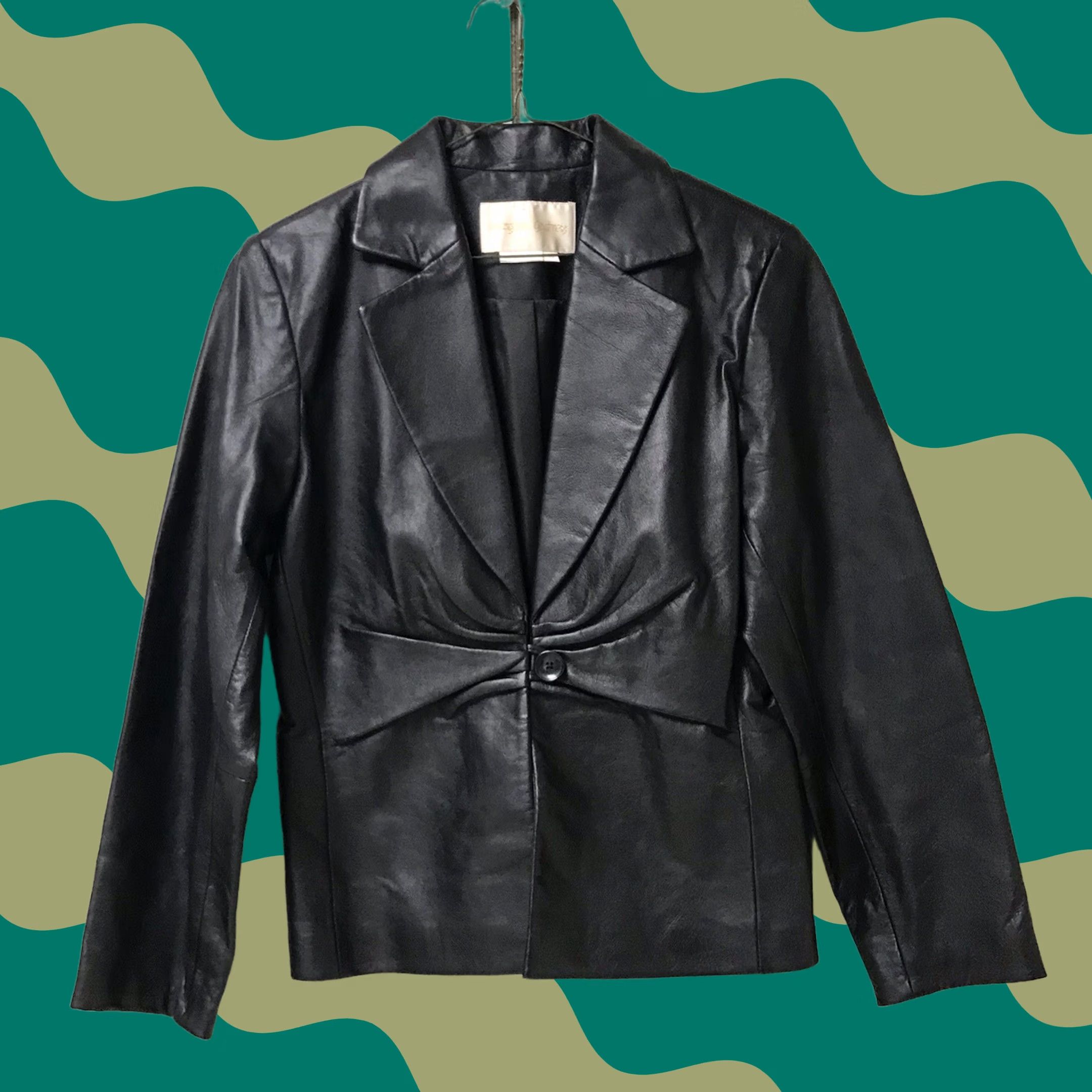 Vintage VINTAGE Margaret Godfrey Women Leather One-Button Motorcycle Biker Jacket 10 Black Long Sleeve Pocketed 80s 90s Fashion Mens Womens Girls Size L / US 10 / IT 46 - 1 Thumbnail