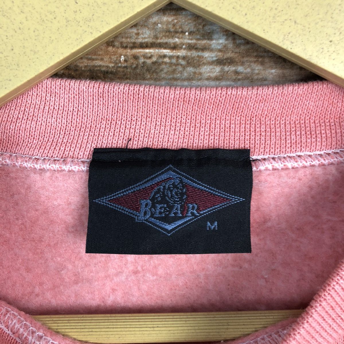 Japanese Brand × Vintage Vintage Sweatshirt Bear Surf Boards Pink #978 Size US M / EU 48-50 / 2 - 11 Thumbnail