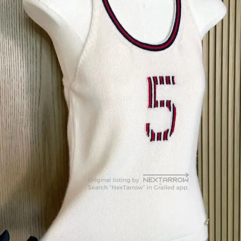 Chanel Chanel Summer White Cashmere Sleeveless Top . Size S / US 4 / IT 40 - 4 Thumbnail