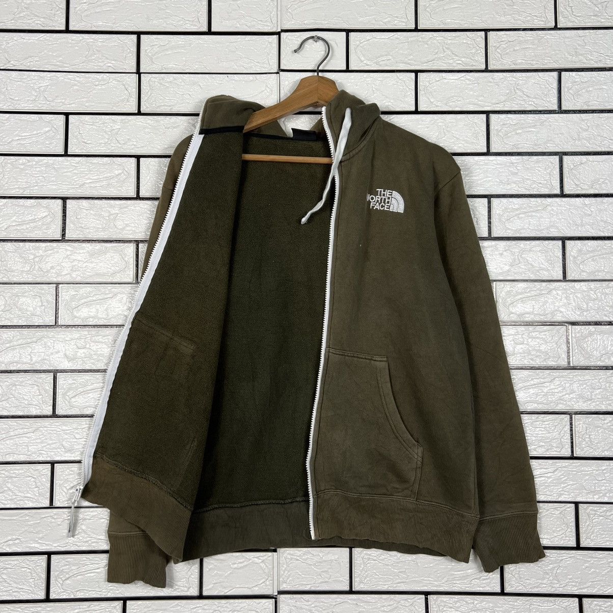 The North Face THE NORTH FACE Embroidered Logo Zipper Hoodies #4259-C194 Size US S / EU 44-46 / 1 - 8 Thumbnail