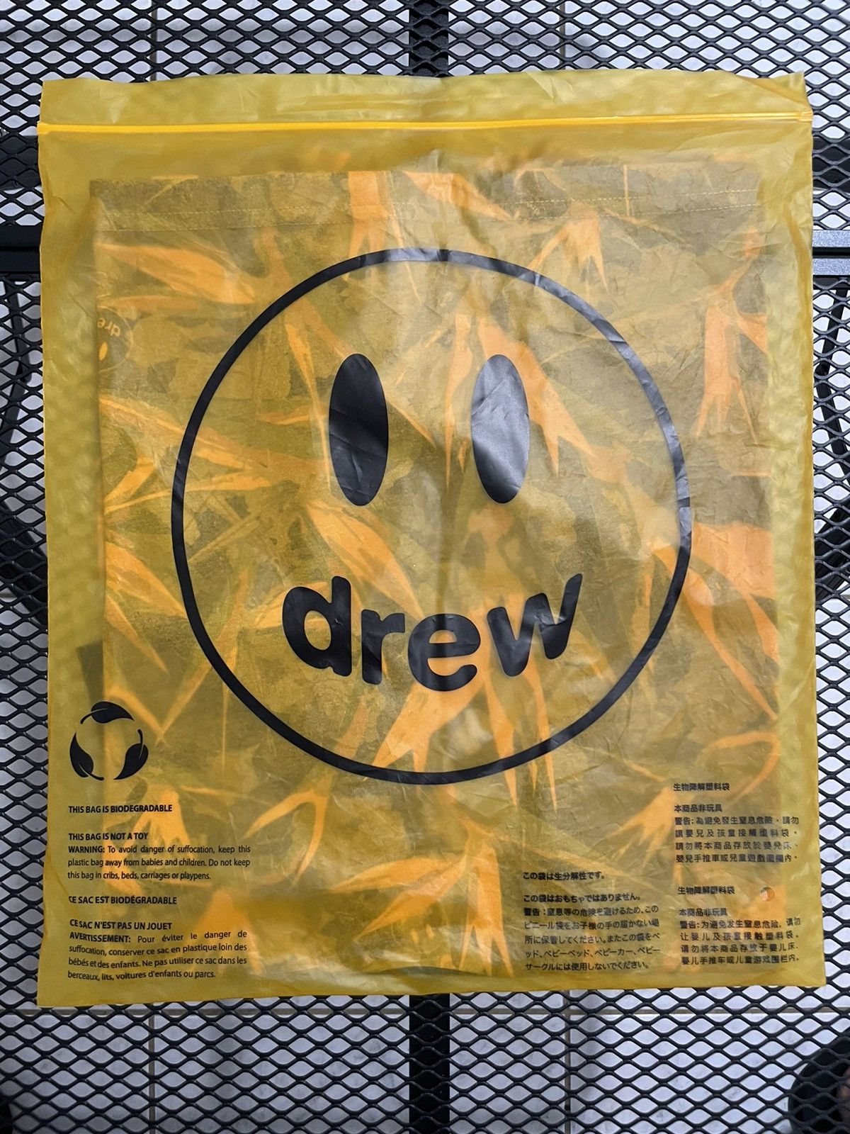 Drew House Drew house mascot ss tee drew camo Size US S / EU 44-46 / 1 - 6 Thumbnail