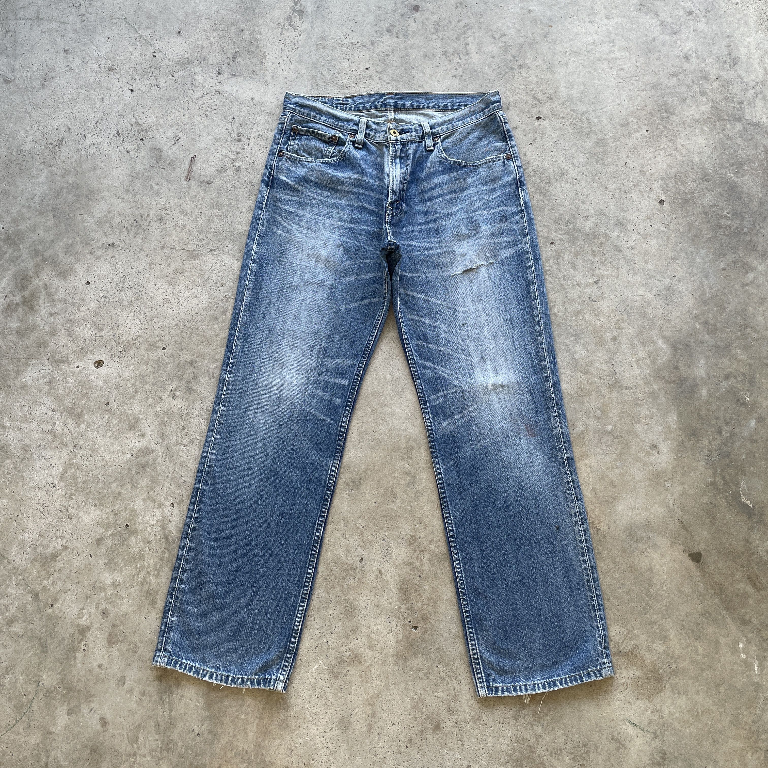 Levi's VINTAGE LEVI’S 502 JEANS FADED DENIM PANTS DISTRESSED W32 Size US 32 / EU 48 - 2 Thumbnail