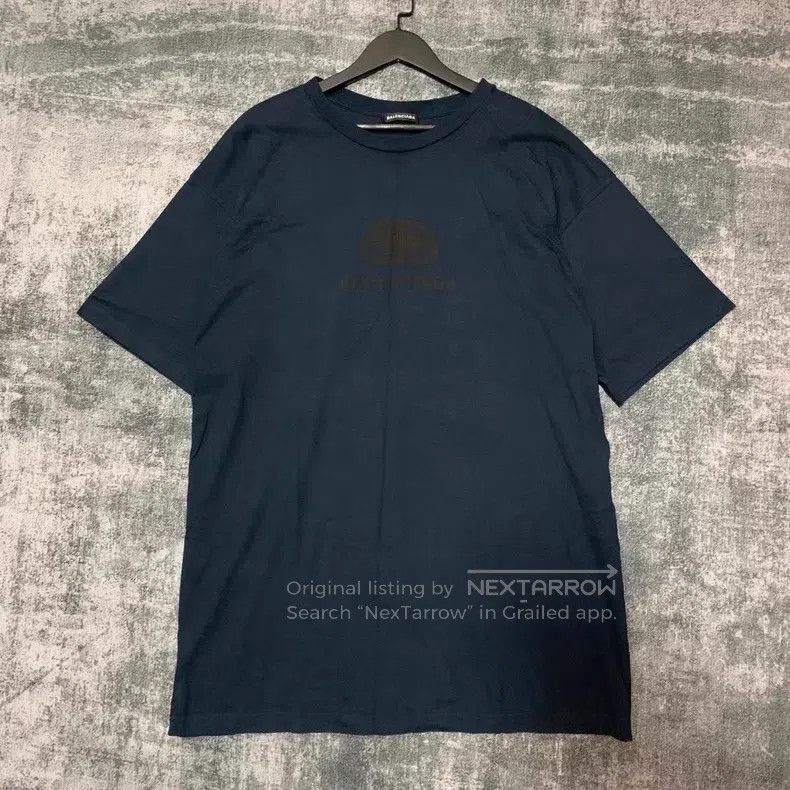 Balenciaga Balenciaga Velvet Snap Short Sleeve Size US XS / EU 42 / 0 - 1 Thumbnail